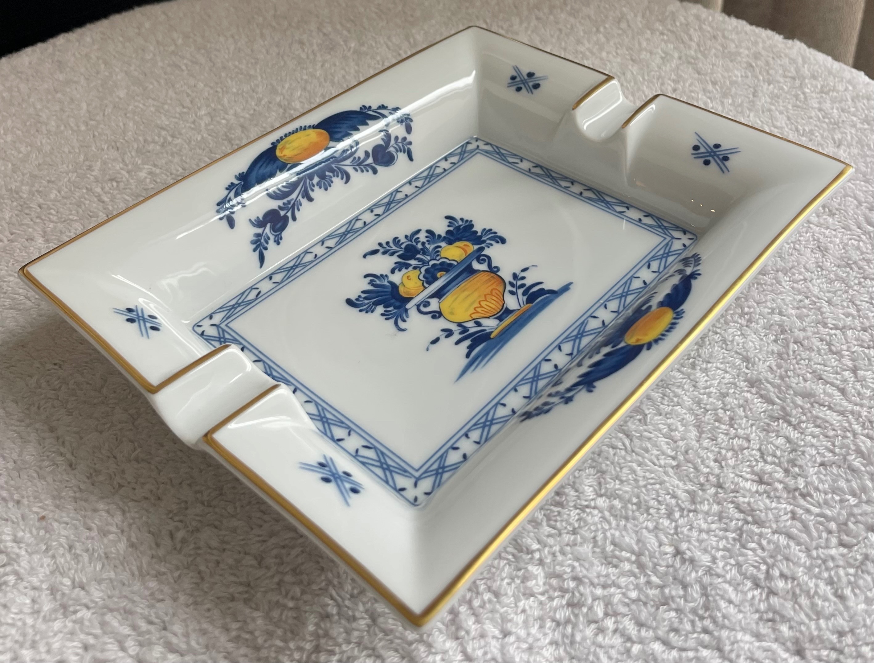Mint Vista Alegre Portugal Large Porcelain Tray/Ashtray - photo 2