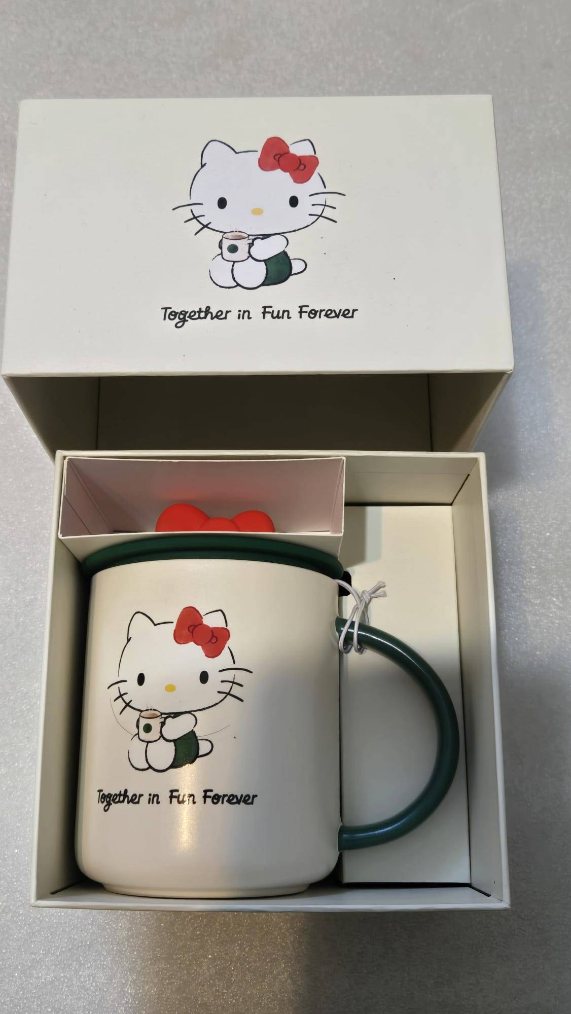 Starbucks and Hello Kitty: Ceramic mug - photo 2