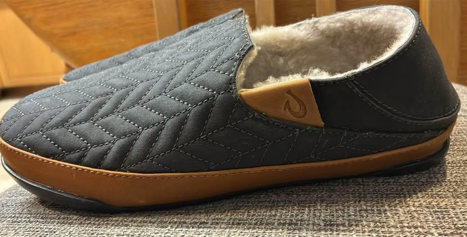 New Olukai HanoHano Quilted Slippers Dark Gray size ladies 8 - photo 3