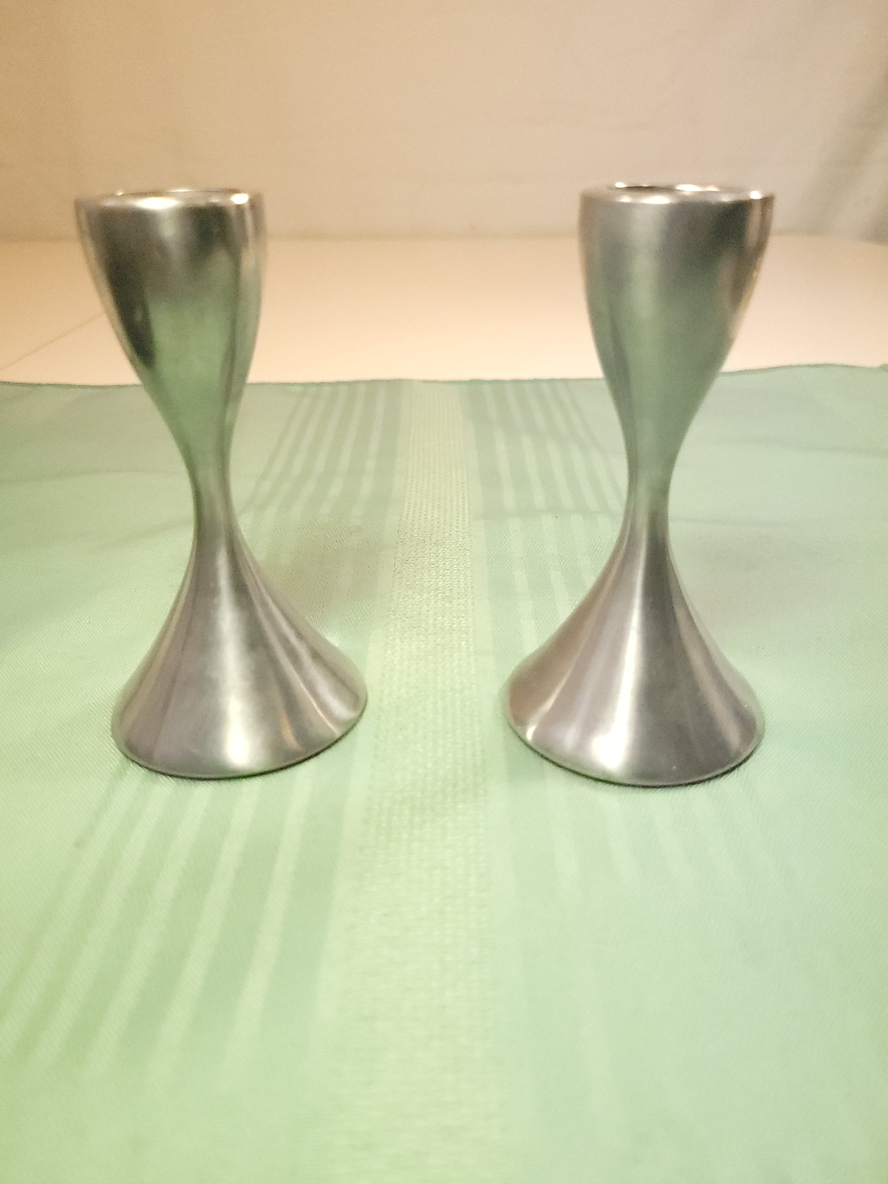 Pair Norwegian Pewter Candlesticks Hourglass Trumpet Form 1960s - photo 2