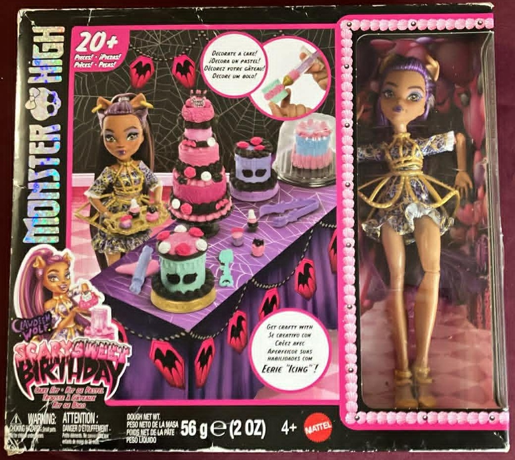 Monster High Scary Sweet Birthday Cake Kit Clawdeen Wolf Doll