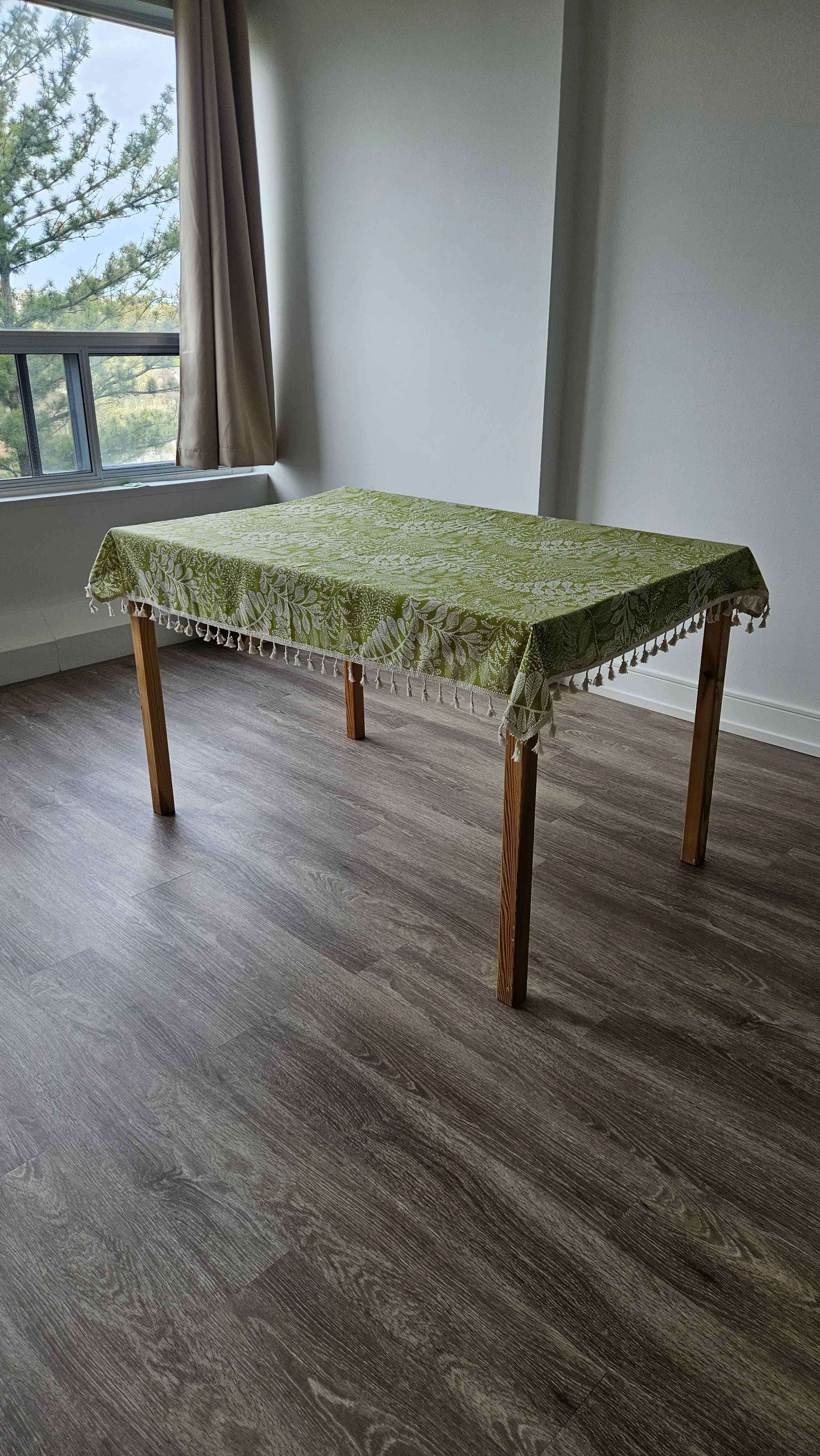 Wooden Table with Cover - photo 3