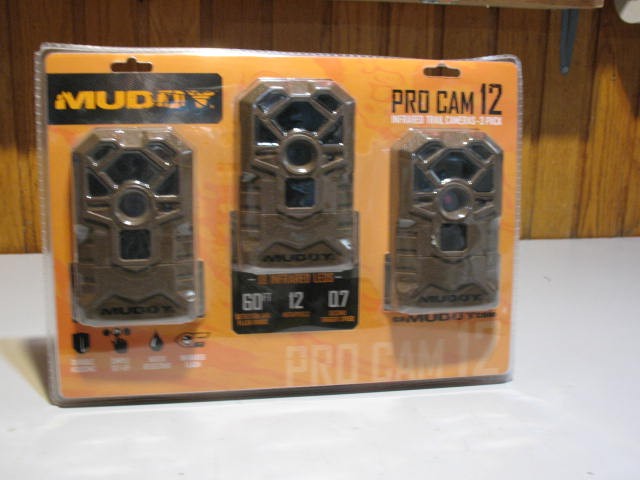 Muddy Pro Cam 12 Infrared Trail Camers, 3 Pack, BRAND NEW