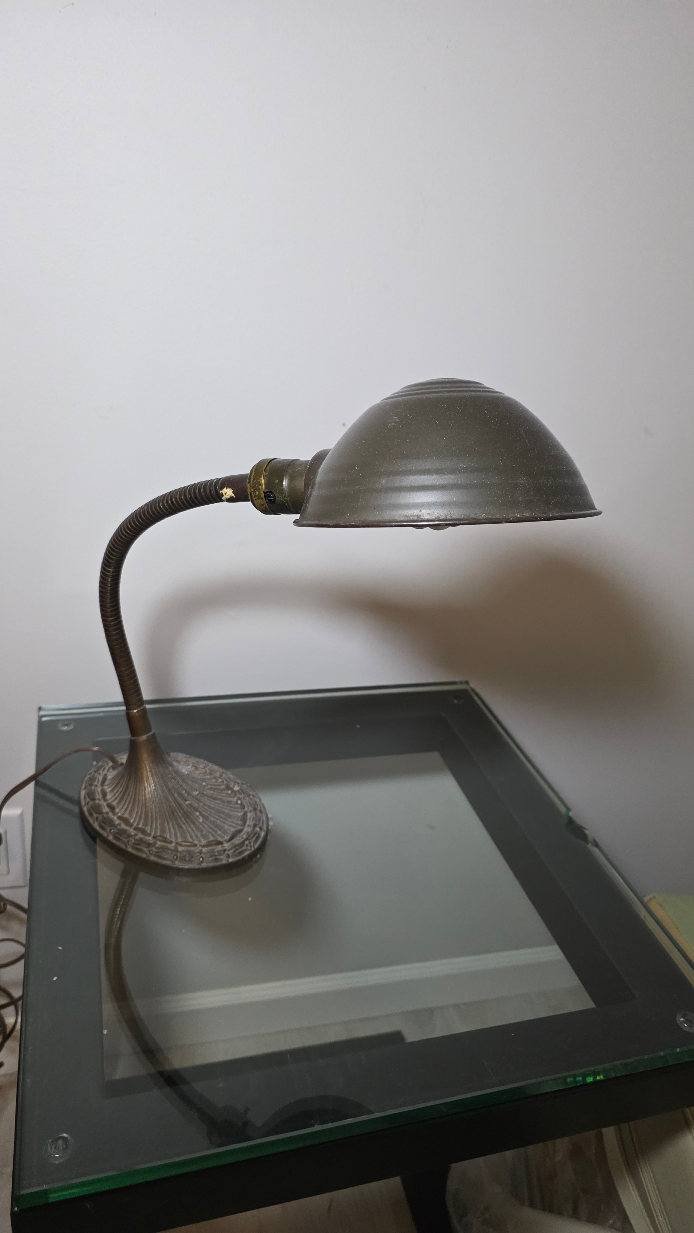 Vintage Adjustable Desk Lamp - photo 2