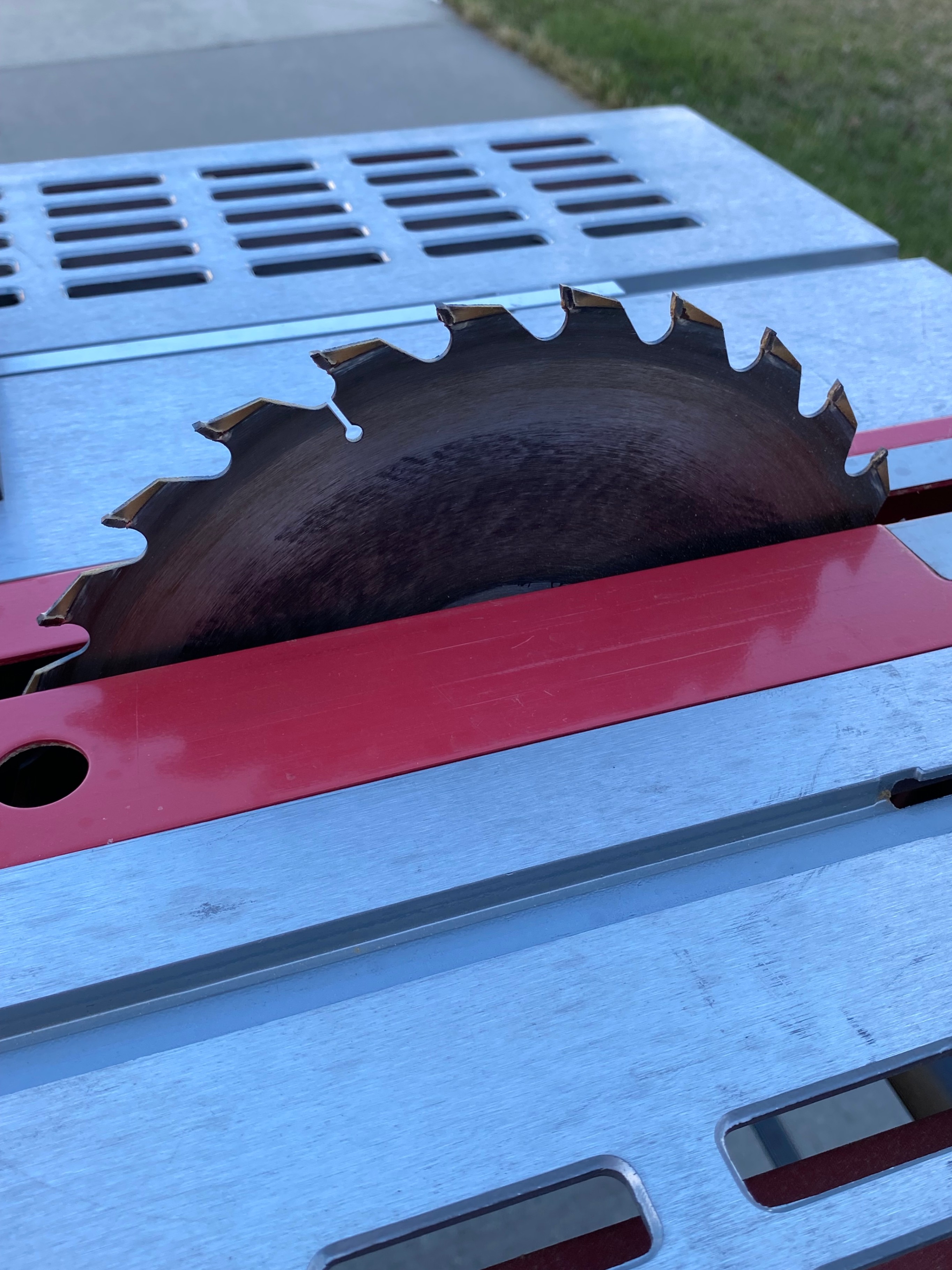 SKIL 10-in 15-Amp Table Saw - photo 5