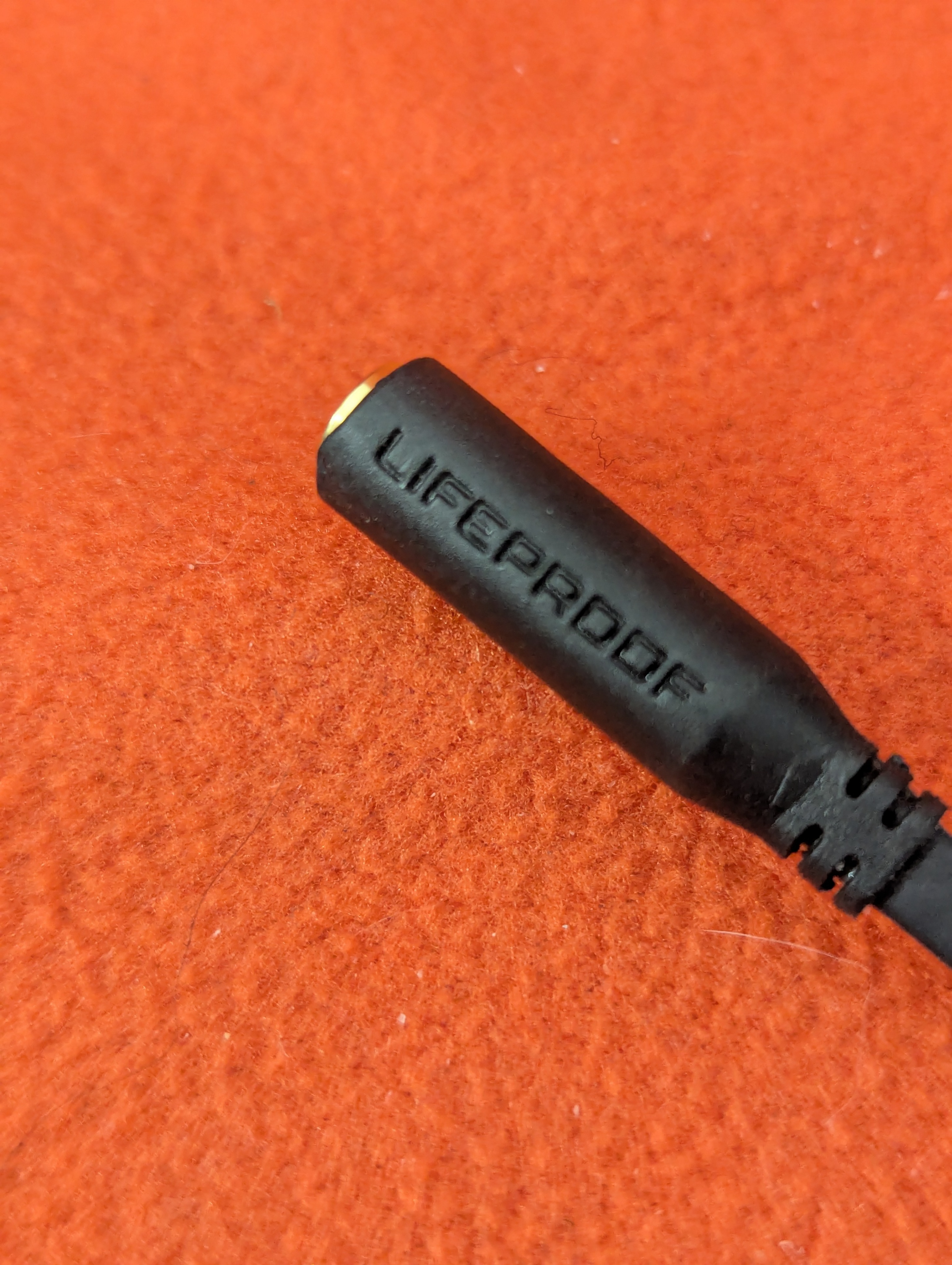 LifeProof short audio extension cable - photo 2