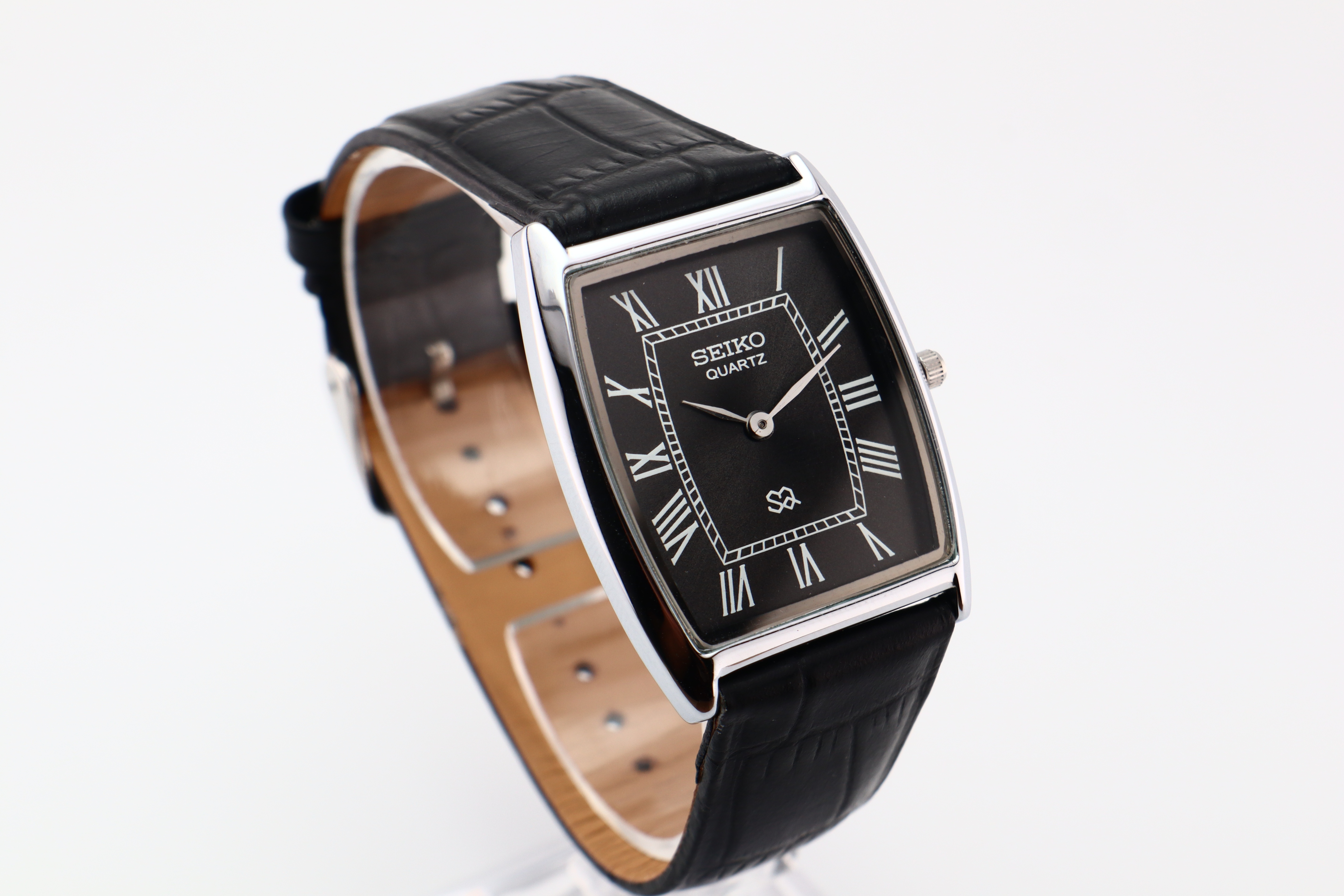 Refurbished Vintage Barrel Tank Men’s Watch