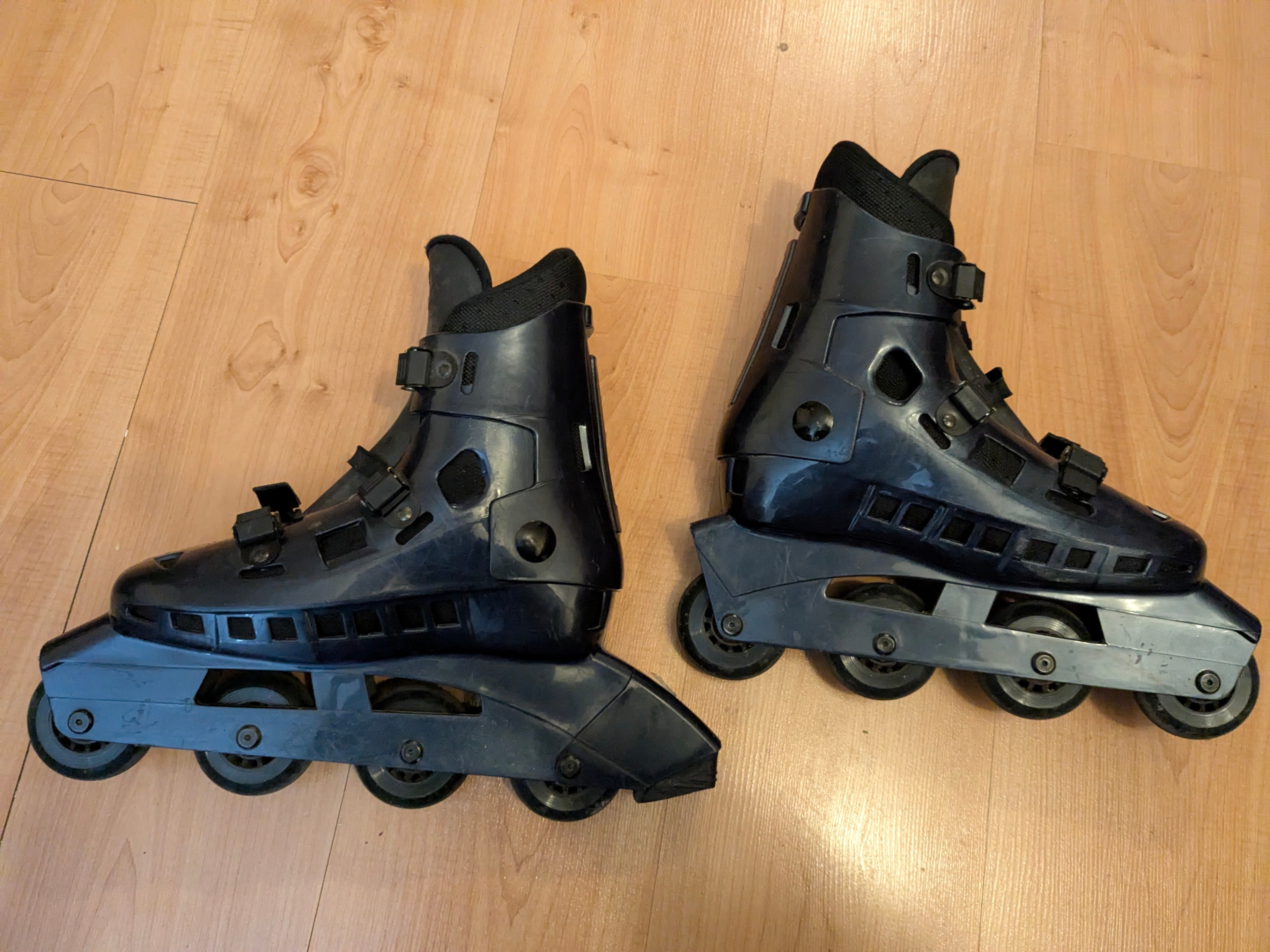 Free: Rollerblades size 8 (need new straps) READ AD - photo 2