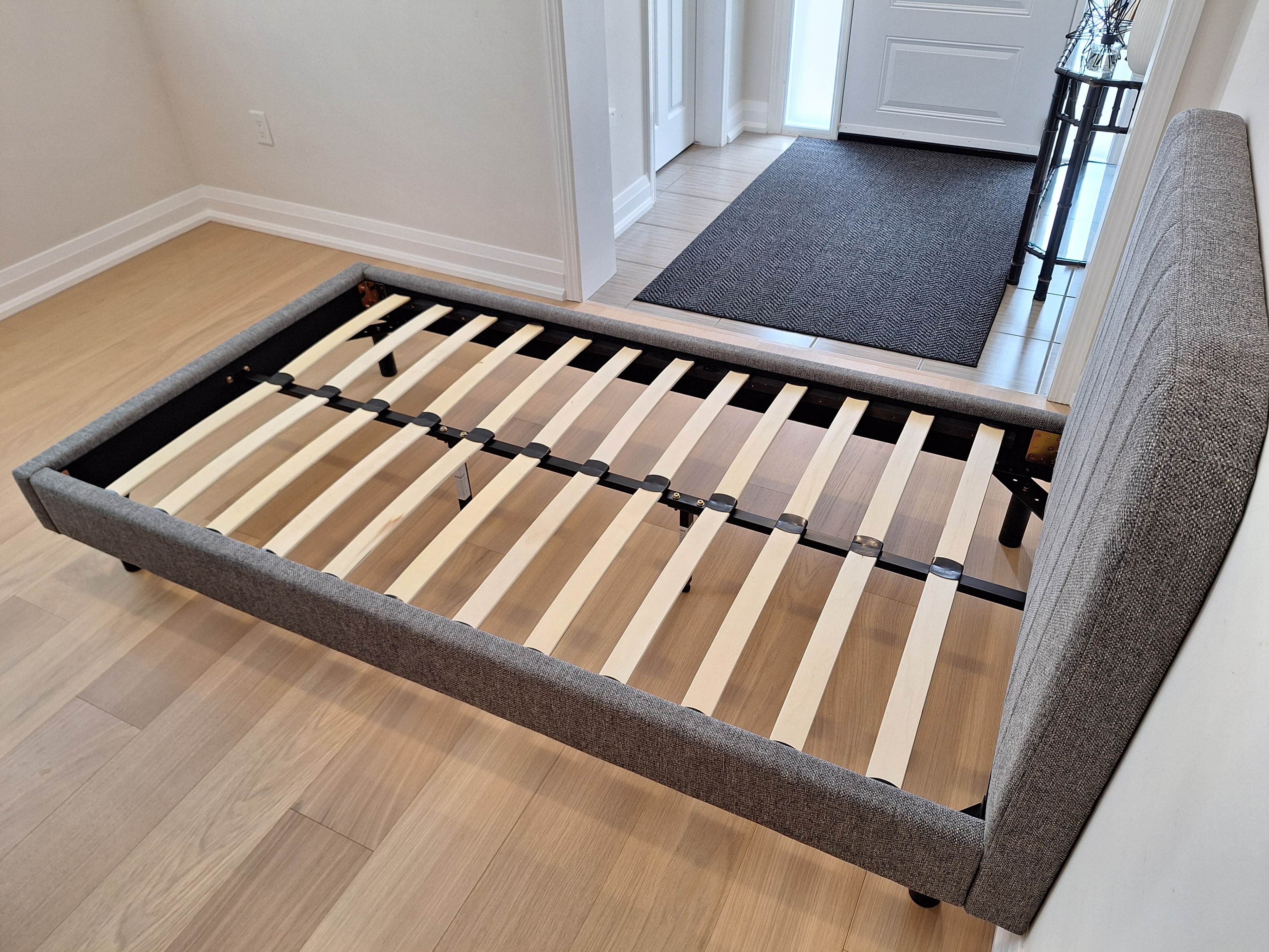 (Retail $400) Upholstered single/twin bed frame, like-new! - photo 3