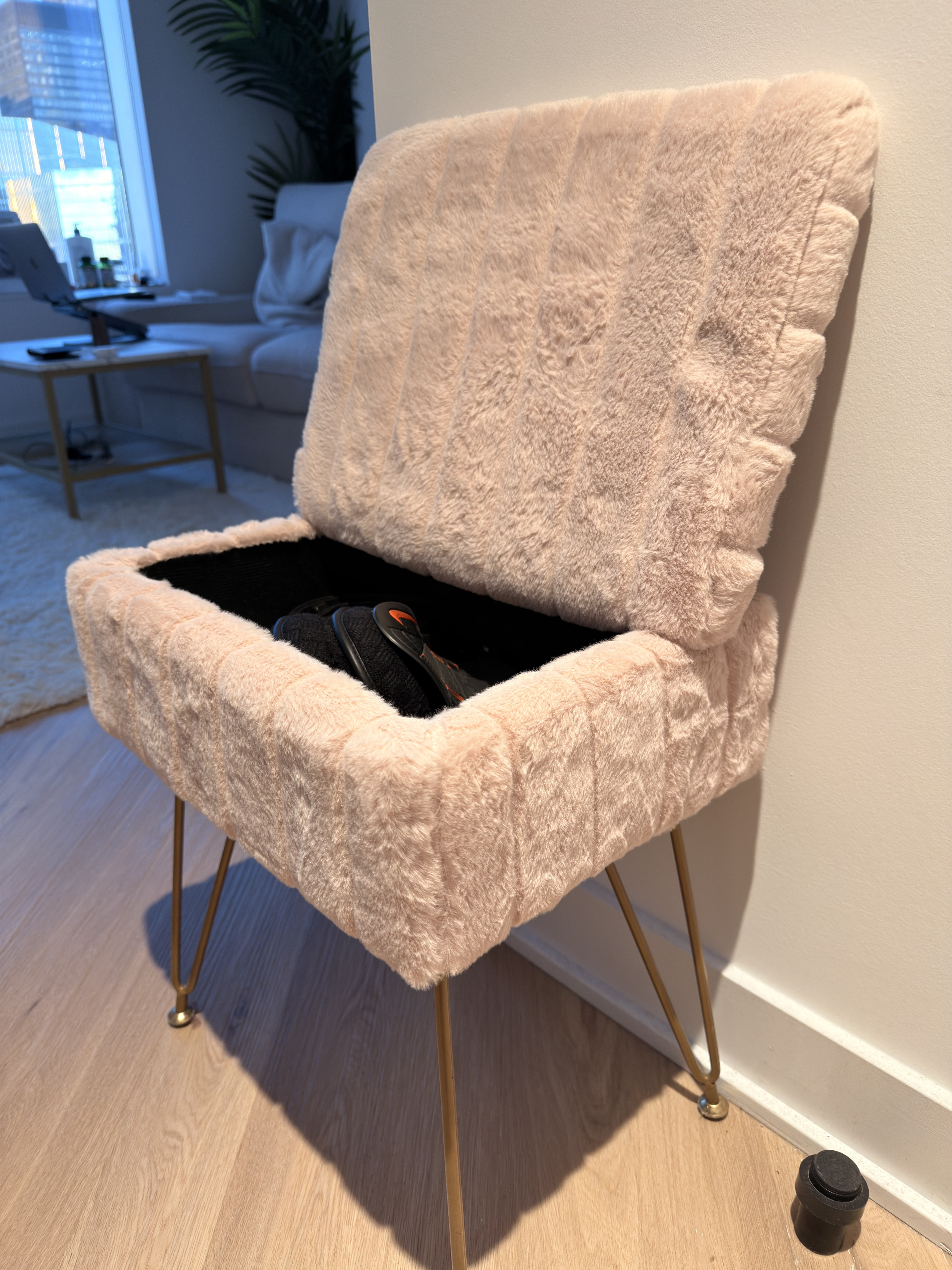 ✨ Luxury Faux Fur Vanity Stool with Storage – Camel Color ✨ - photo 5