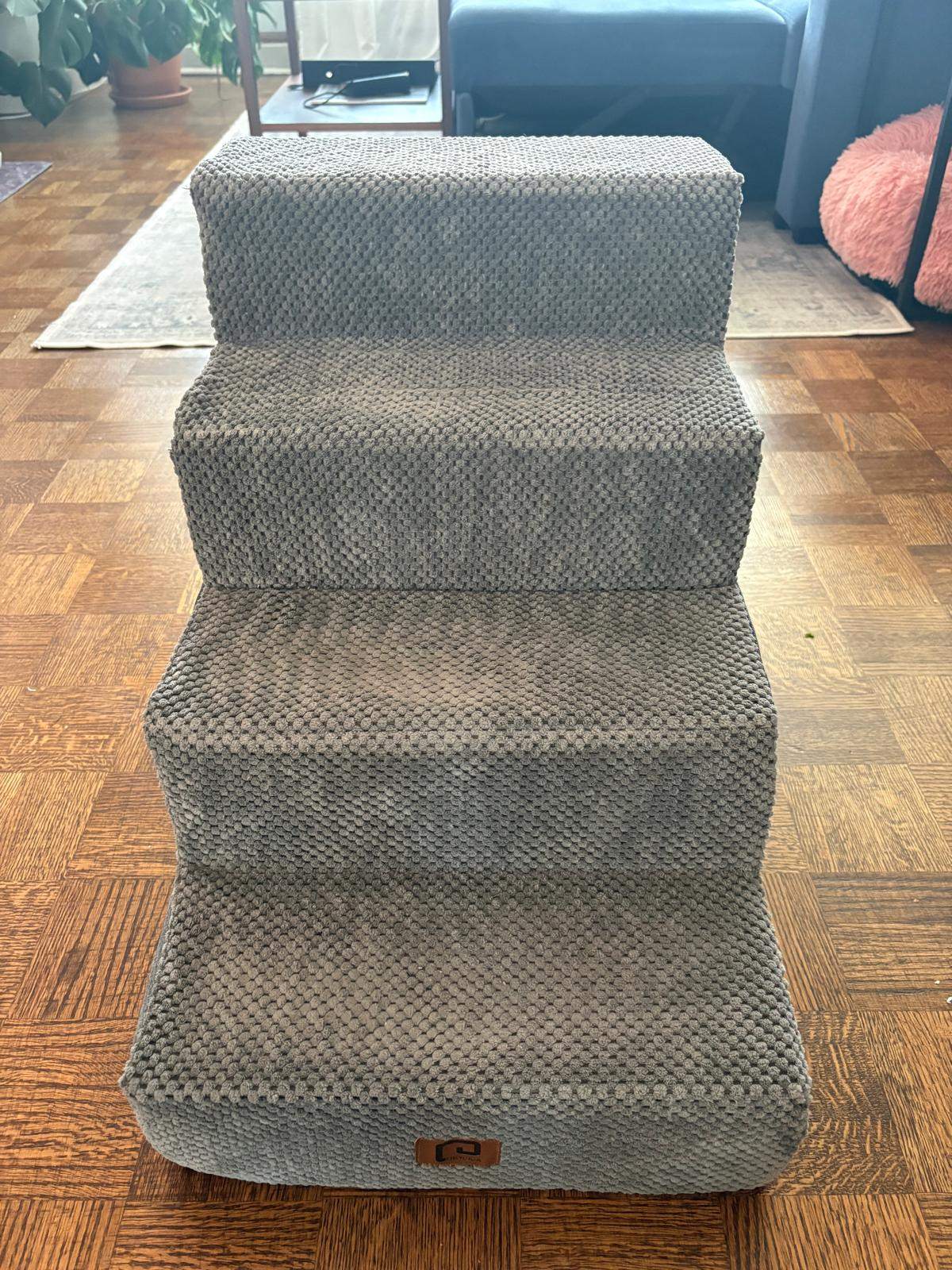 Dog Stairs