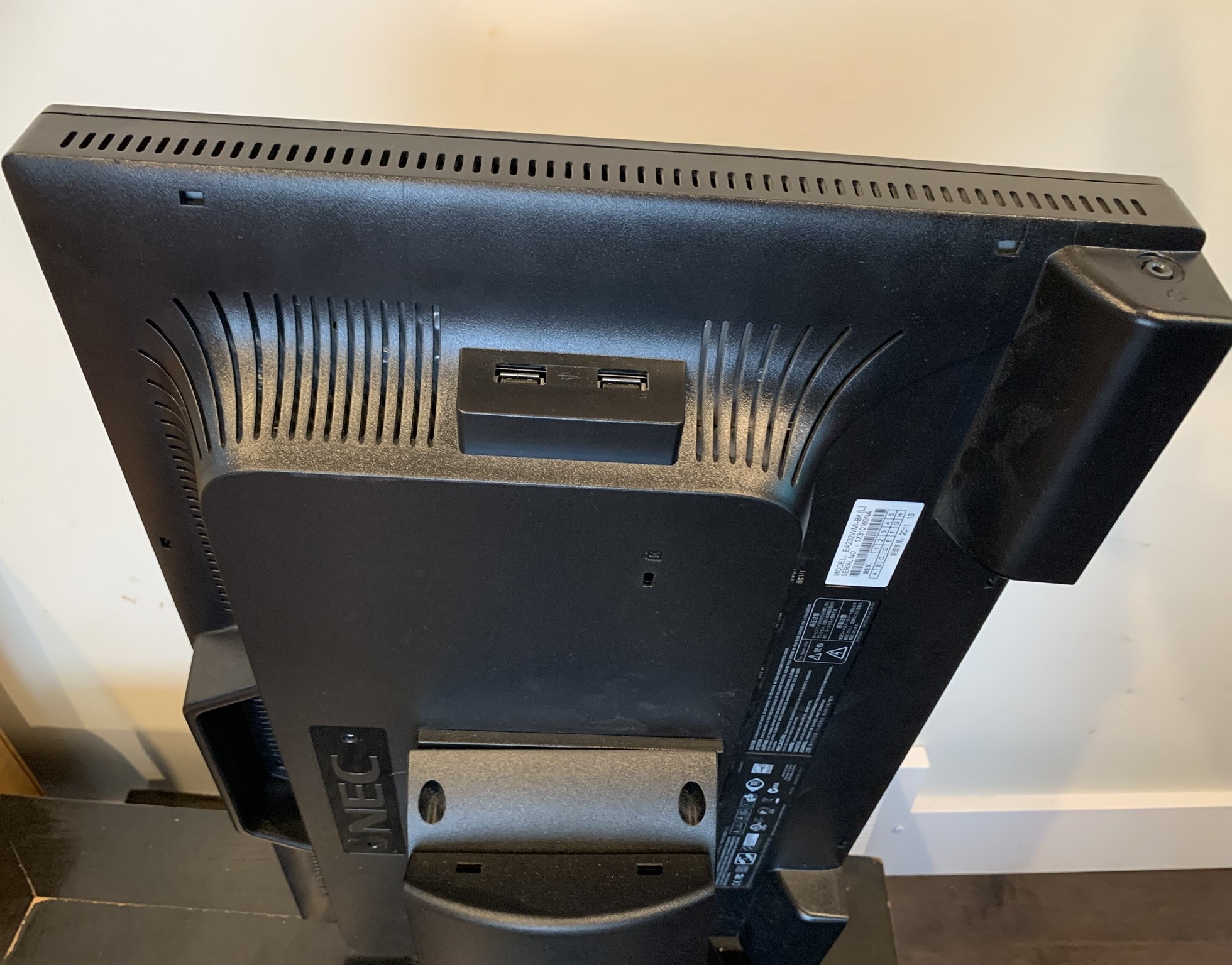 LCD Monitor NEC MultiSync EA232WMi 23" 60Hz - photo 3