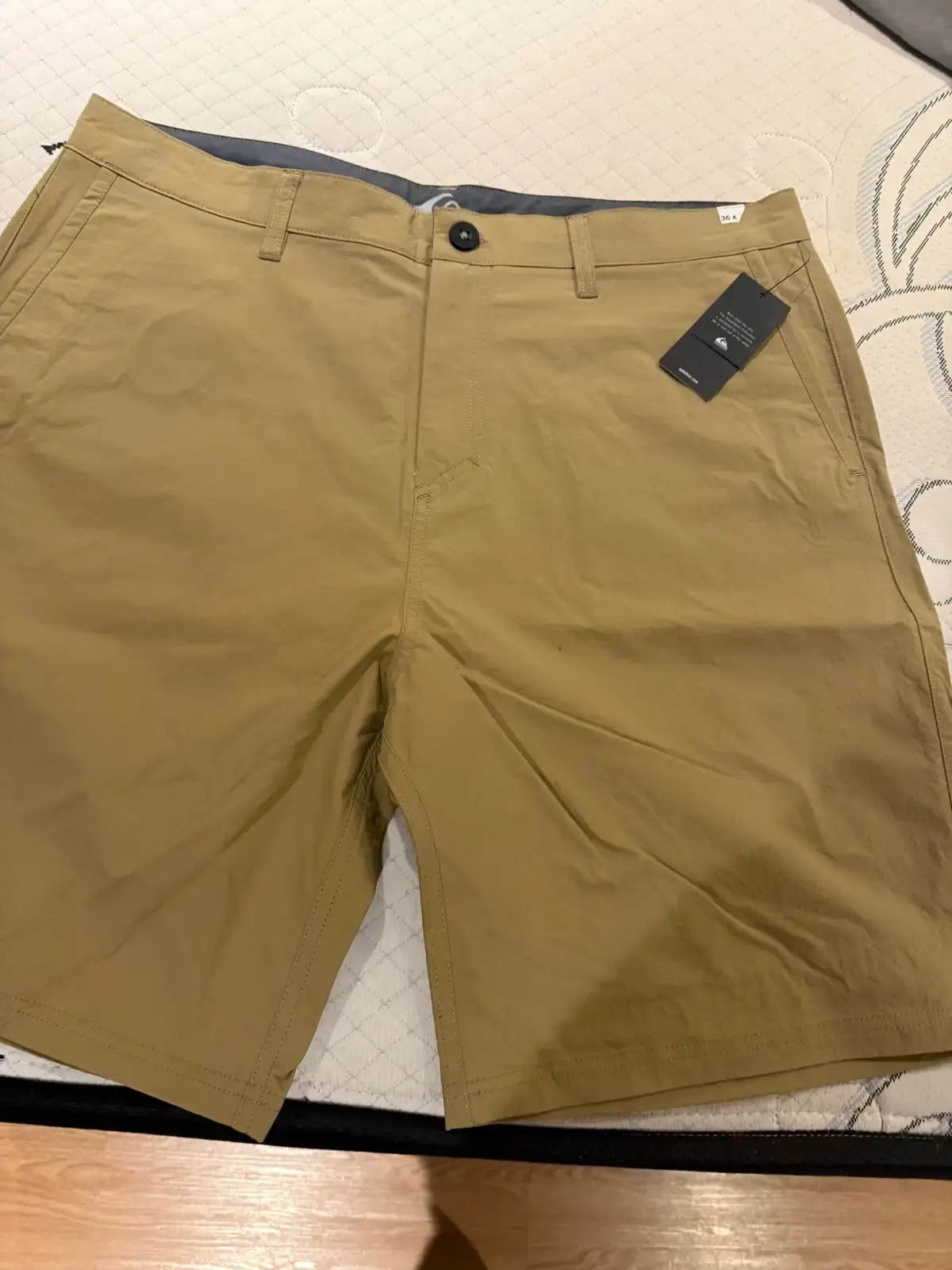 QuickSikver Short