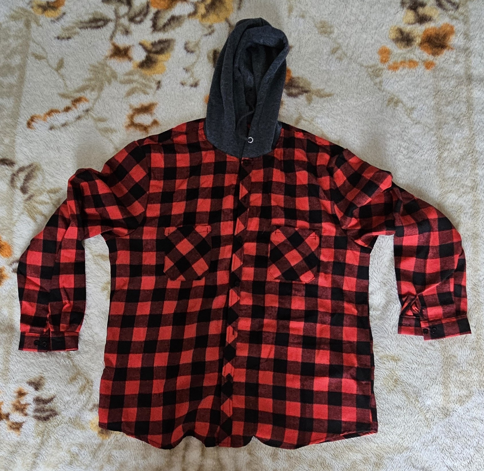 BRAND NEW MEN'S RED AND BLACK PLAID FLANNEL HOODIE SHIRT (XXL)
