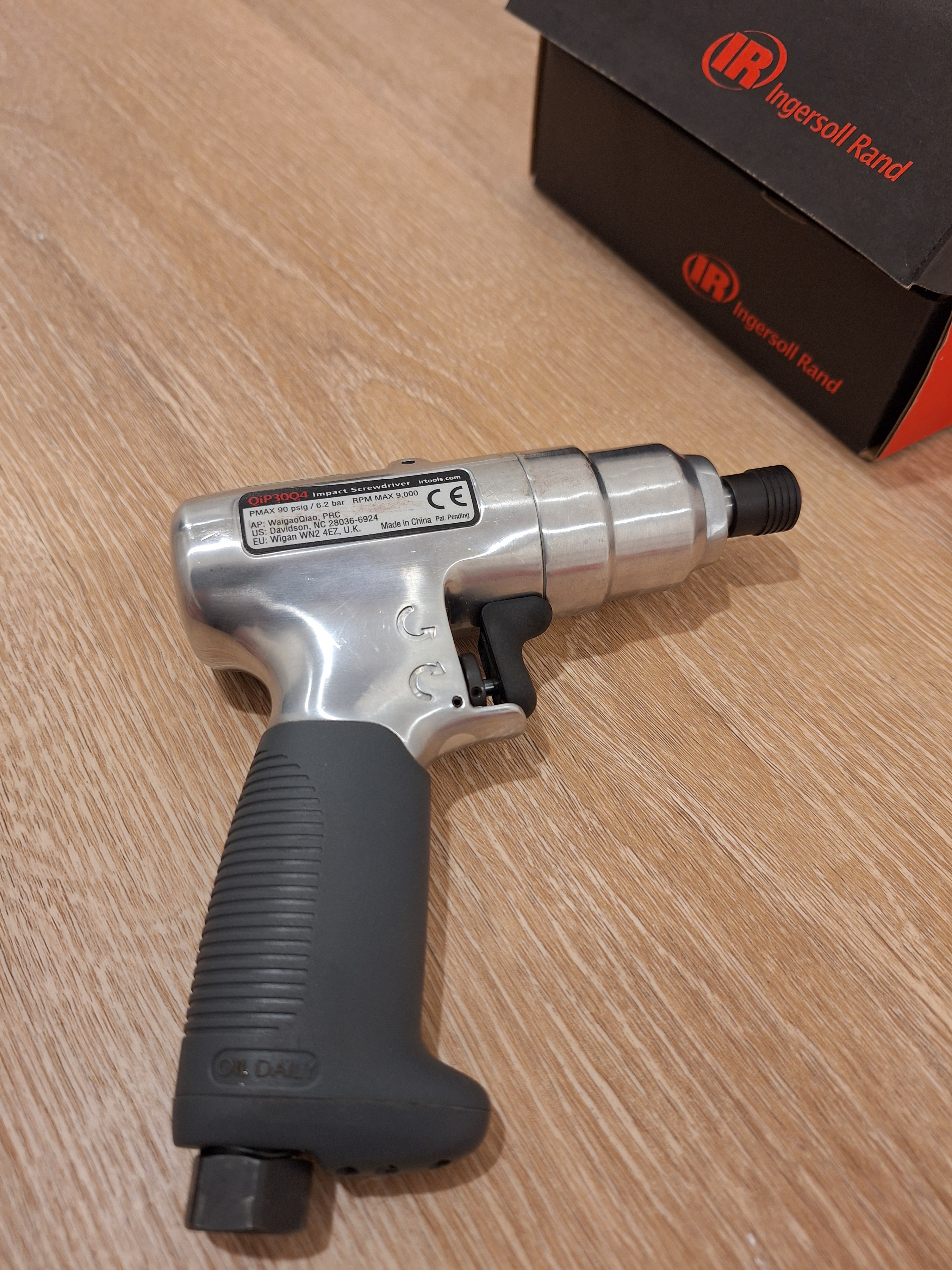 (Retail $500+) Ingersoll Rand QiP30Q4 Air Impact Screwdriver - photo 4