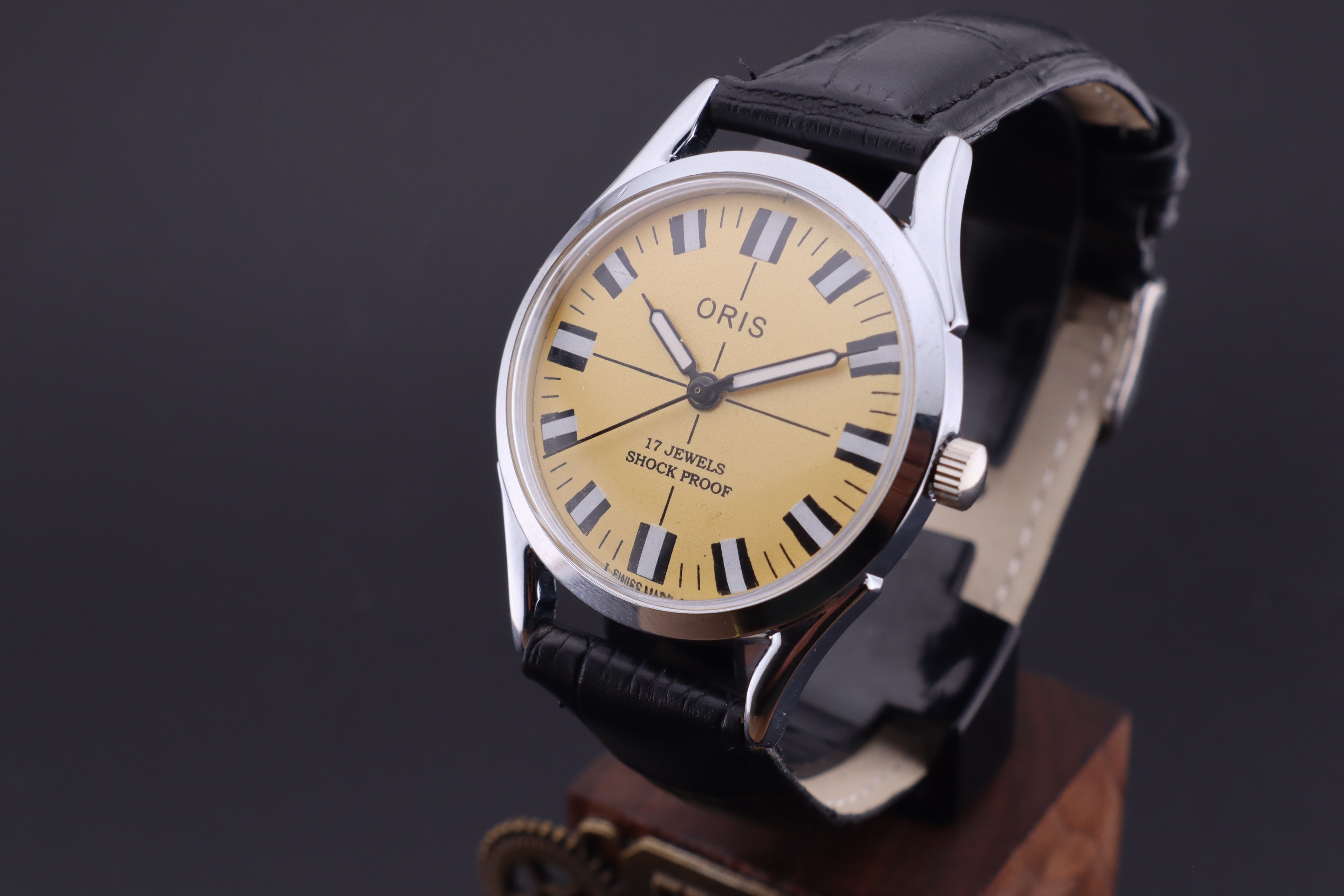 Vintage Oris Swiss ST-96 Hand Wind Mechanical Men's Watch - photo 3