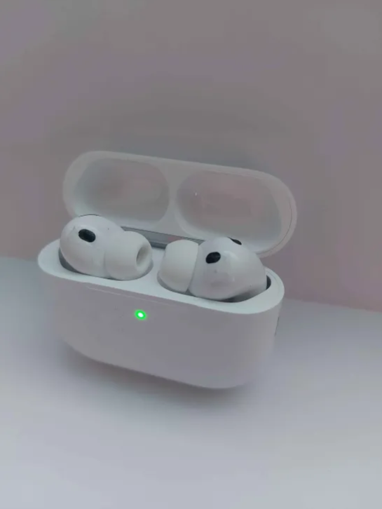 Apple AirPods Pro 3 – AppleCare+ Active | $100 Negotiable