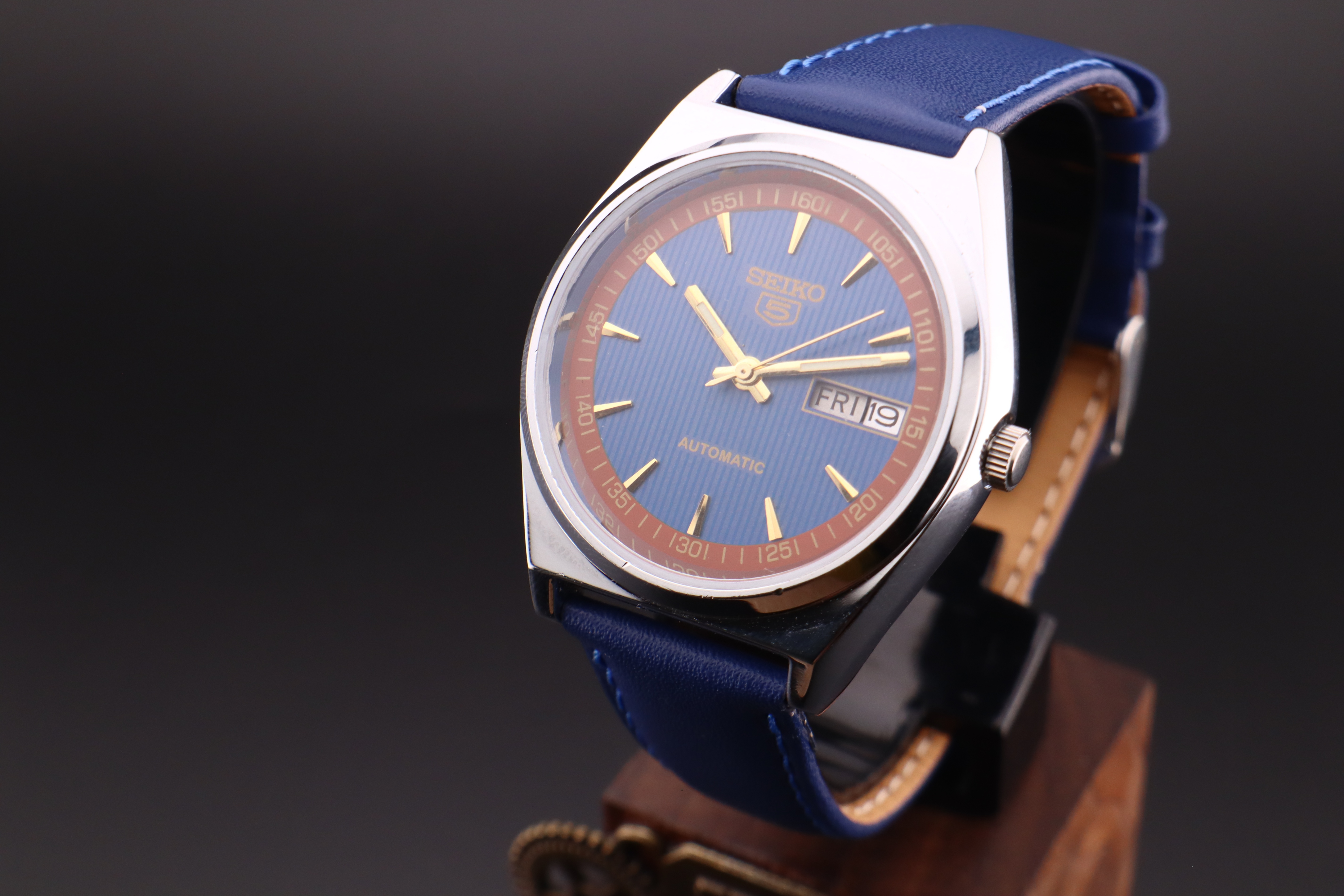 Vintage Seiko 5 Automatic 6309A Men's  Watch D&D- Japan Made - photo 3