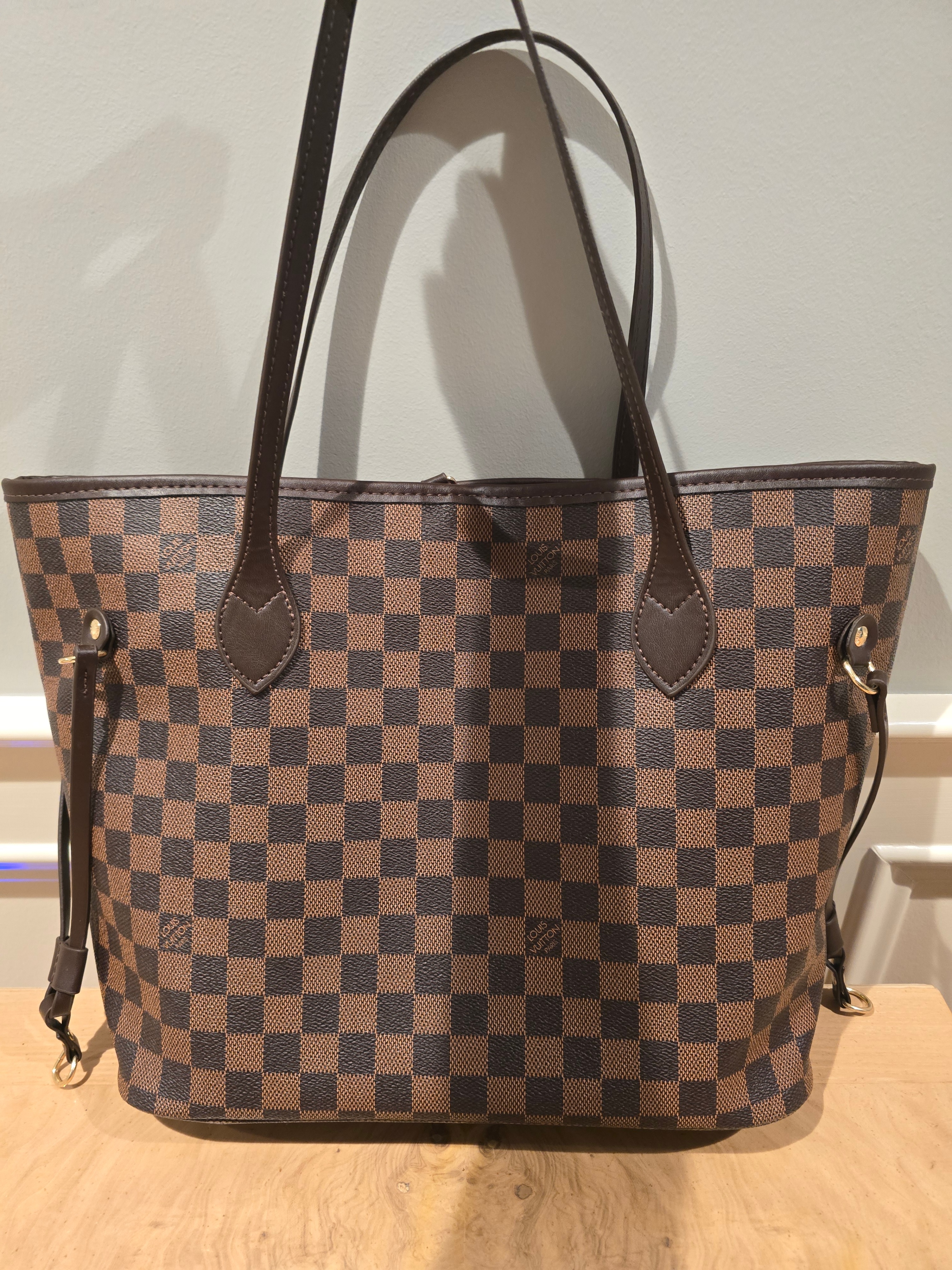 LV Neverfull MM Damier Ebene Tote Bag Red Interior - photo 3