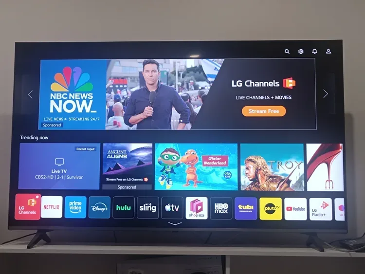 TV LG 65" UHD 4K AI ThinQ Smart TV 65UQ70