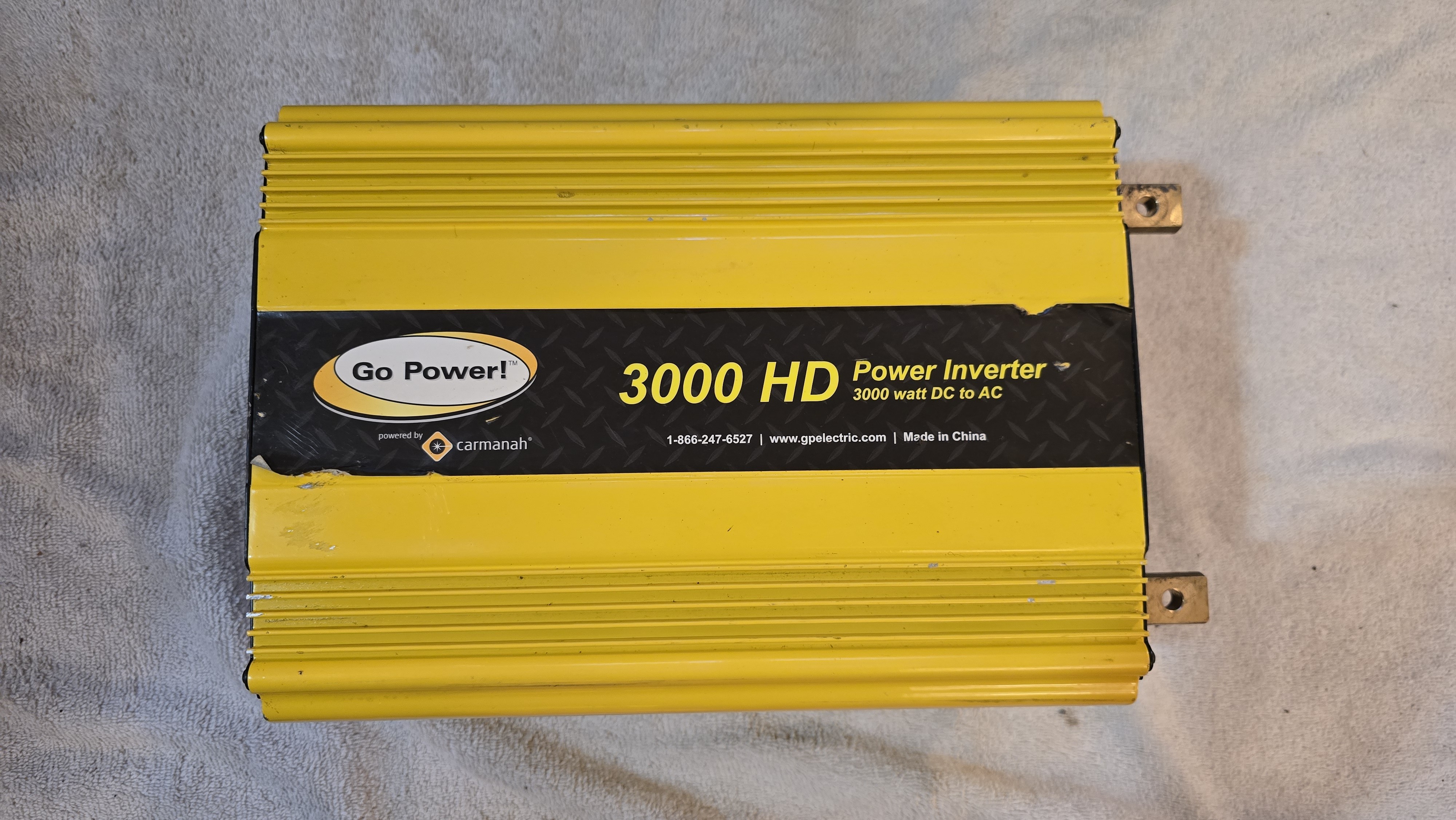 Go Power! 3000 HD Power Inverter