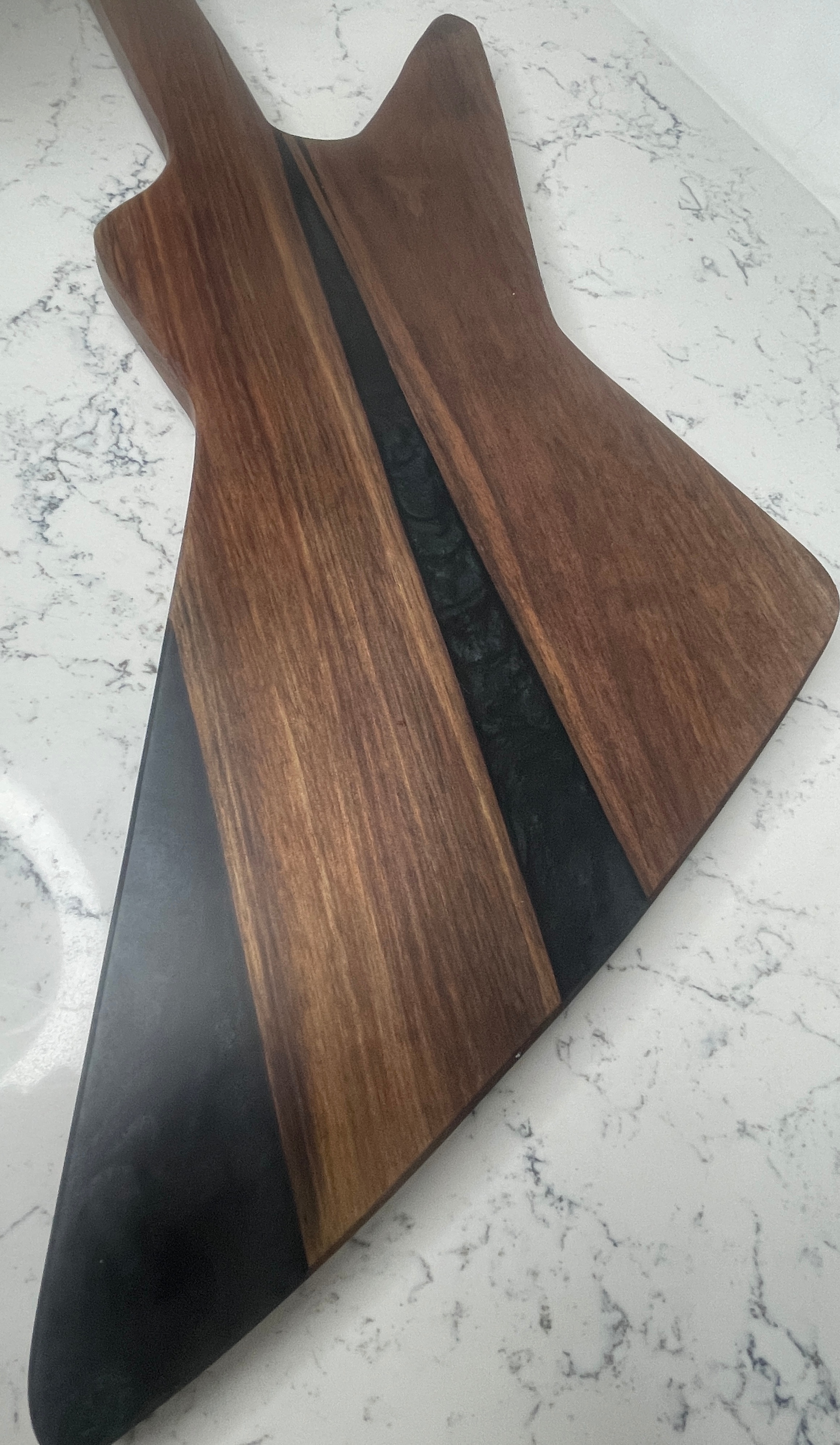 "Guitar"-Erie Board (Gibson Charcuterie Board w/ Black Epoxy) - photo 3