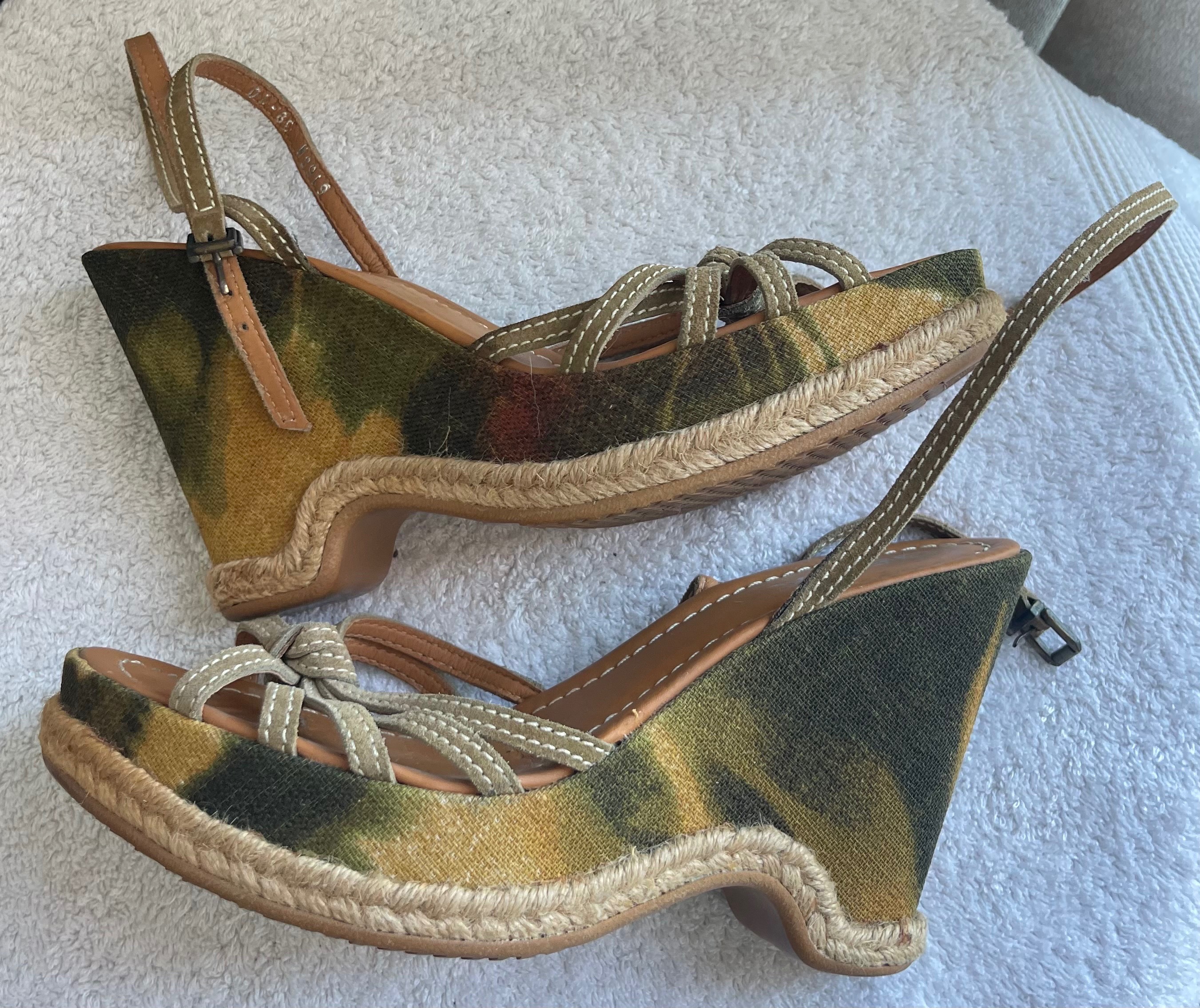 GEOX Camo Canvas Espadrille Wedges (Size 9.5)