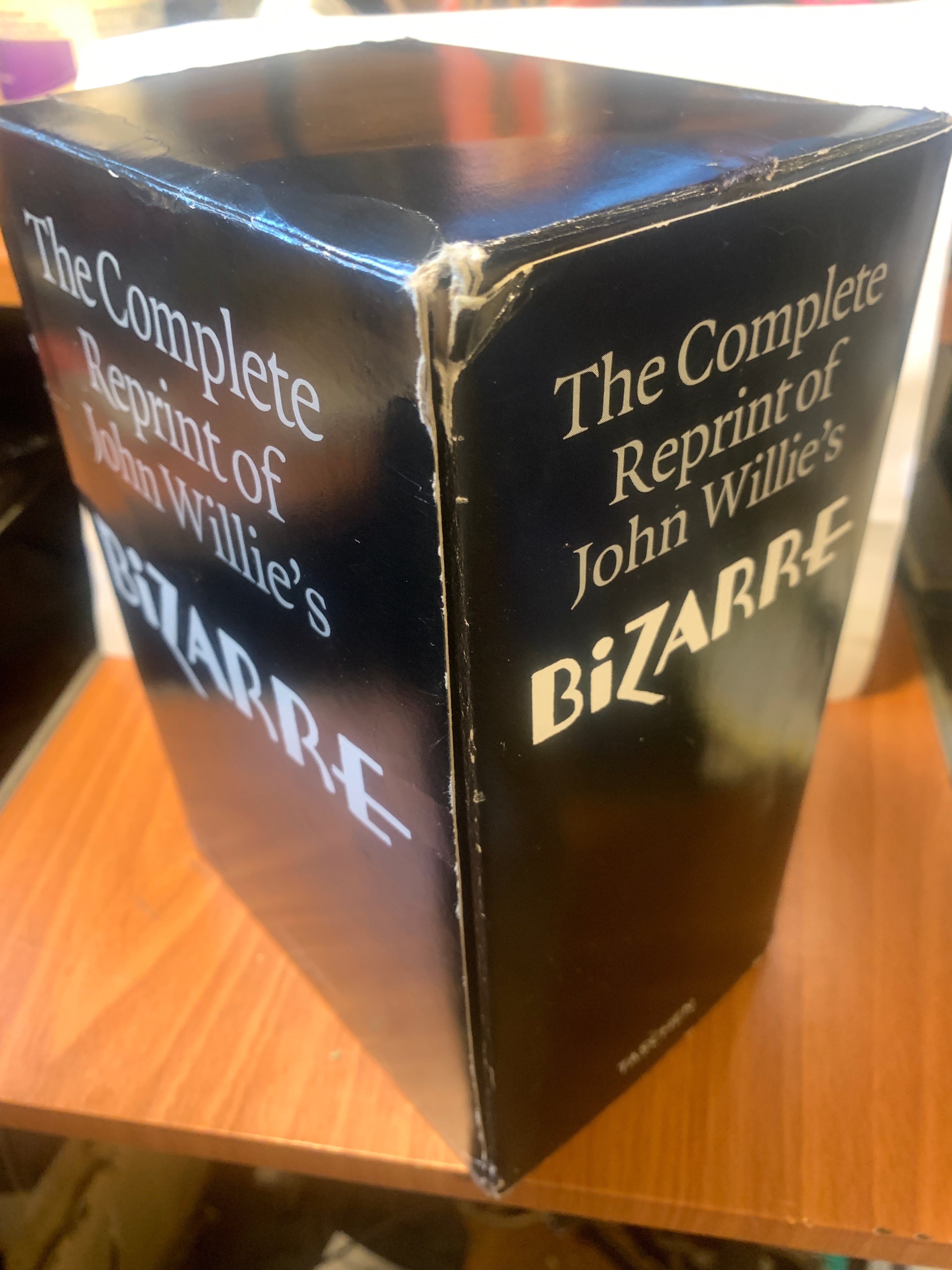 Complete Reprint of John Willie's 'Bizarre' OG Hardcover Set - photo 5