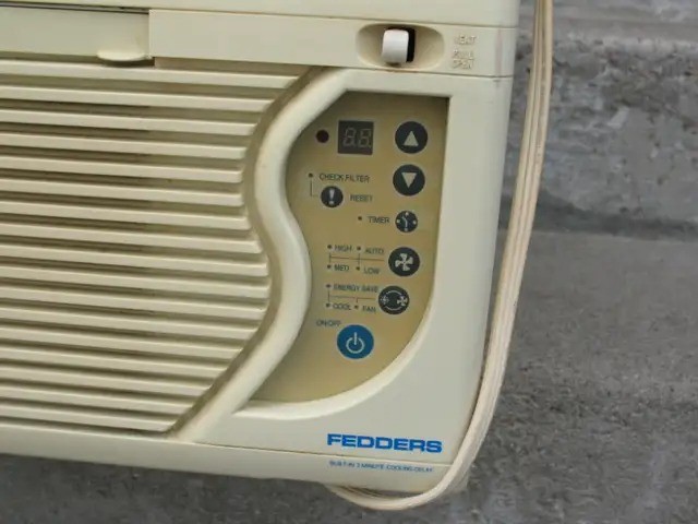 Fedders 10,000 BTU Window Air Conditioner with Remote - photo 5