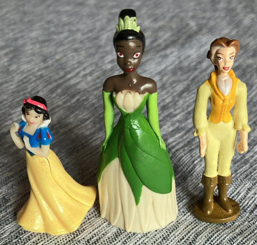 Disney Mini Princesses Snow White, Tiana and Belle - 2 Inches