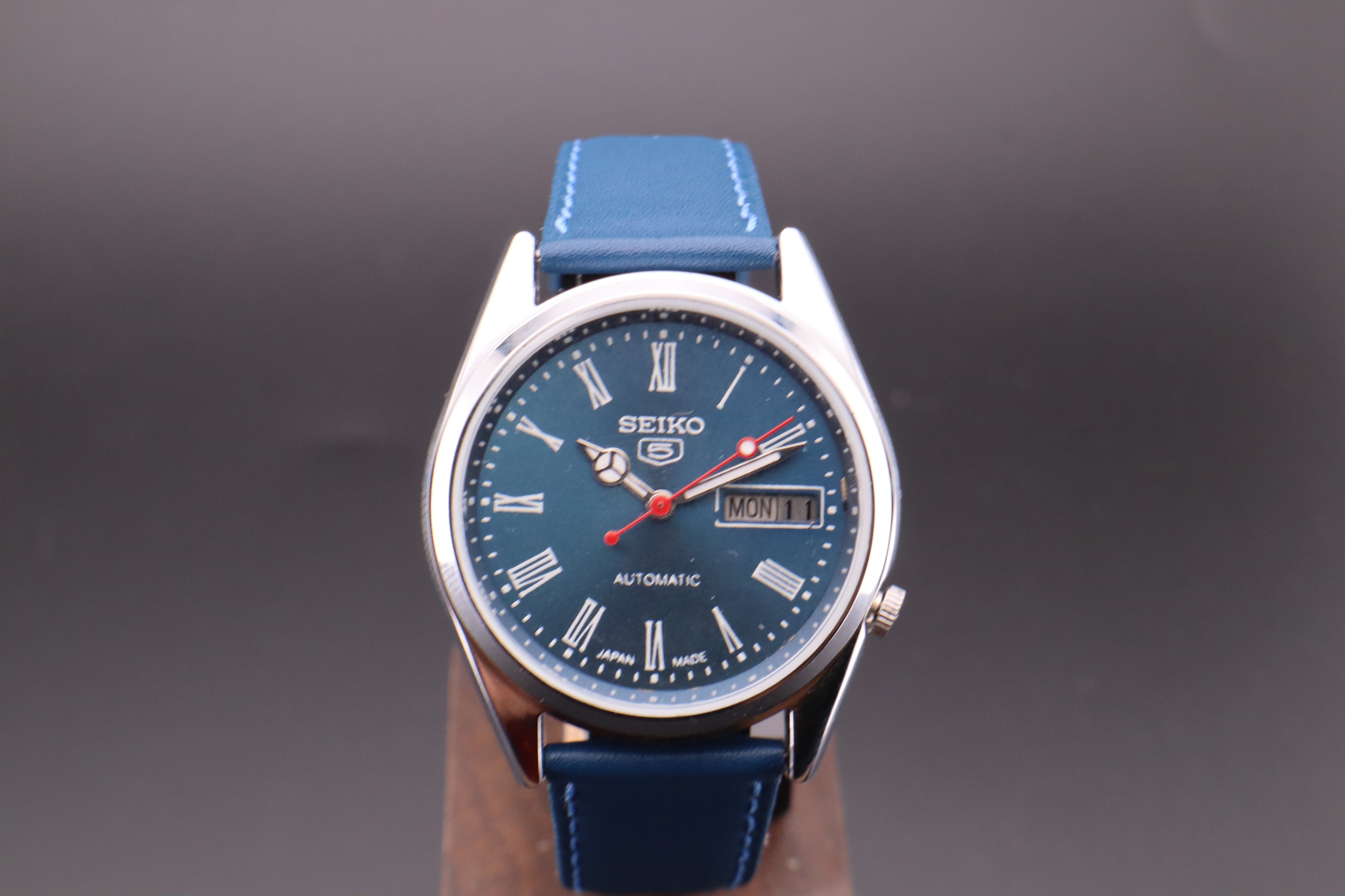 Vintage Seiko 5 Automatic 6309A Men's  Watch D&D- Japan Made - photo 2