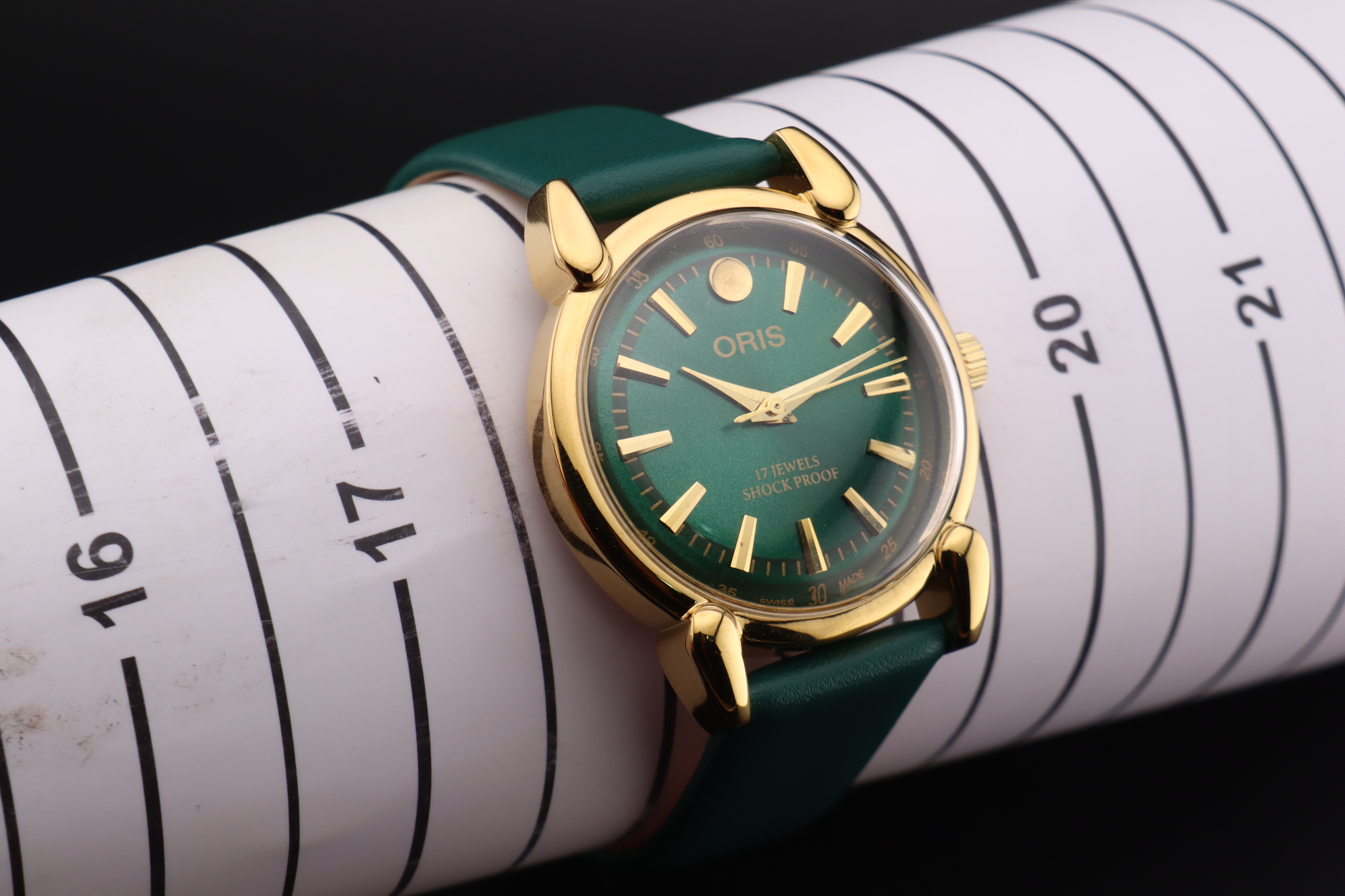 Vintage Oris Swiss ST-96 Hand Wind Mechanical Men's Watch - photo 4
