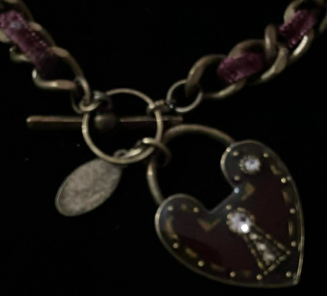 Vintage Guess Stained Glass Heart Bracelet - photo 2