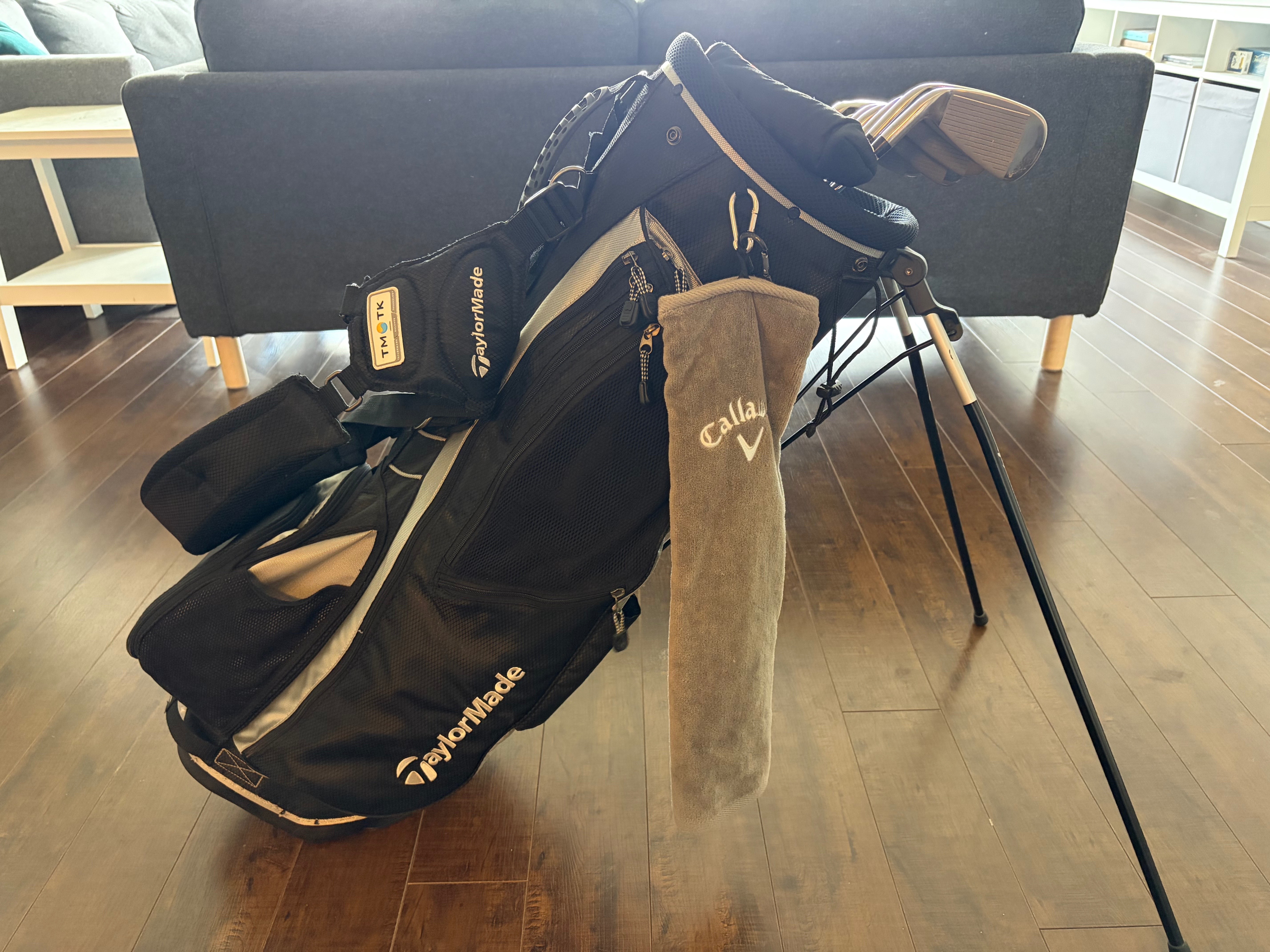GOLF CLUBS - TaylorMade Bag, Wilson Staff Irons, Odyssey Putter