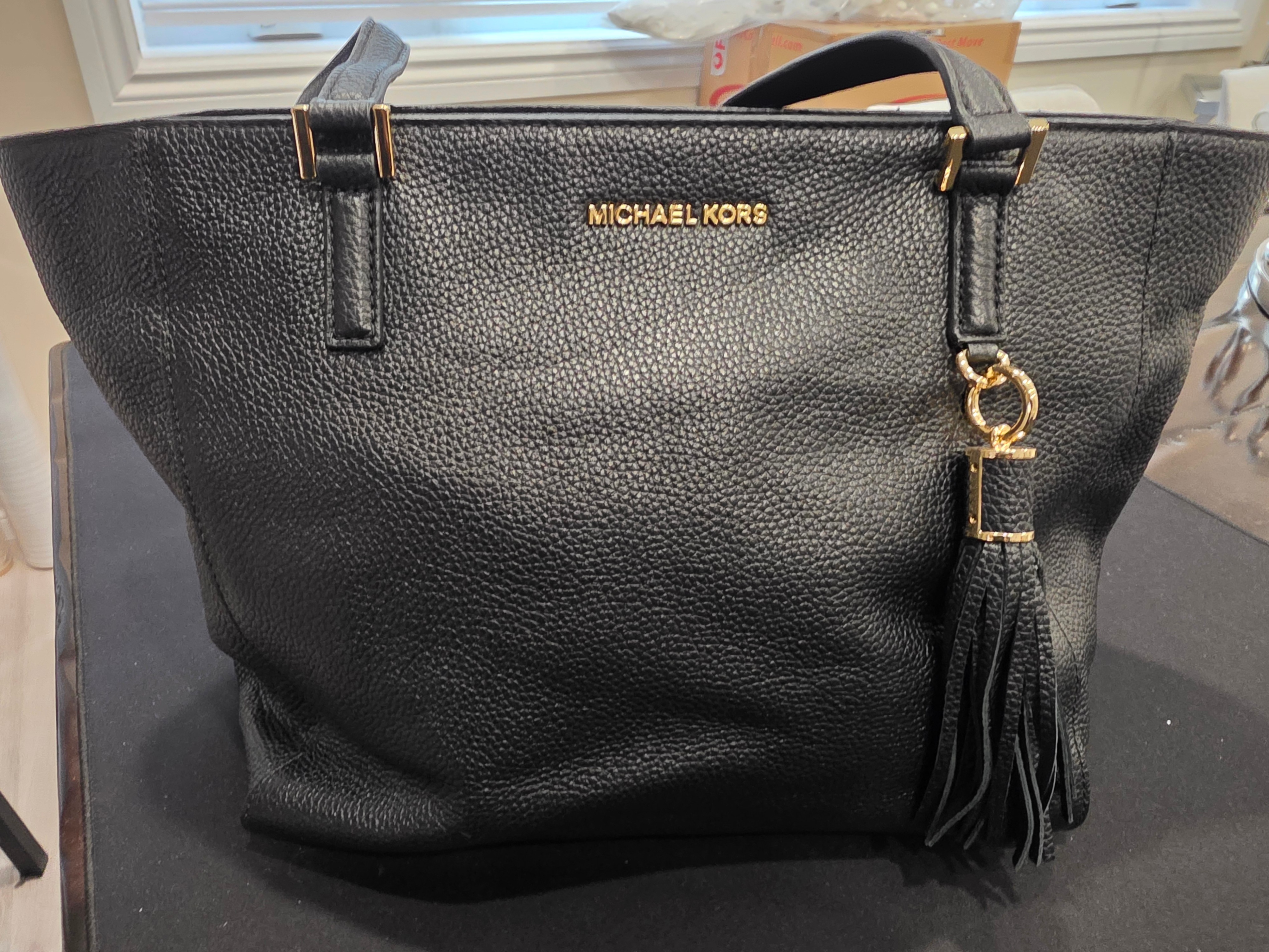 Michael Kors Hamilton Large Black Pebbled Leather Tassel Tote - photo 3