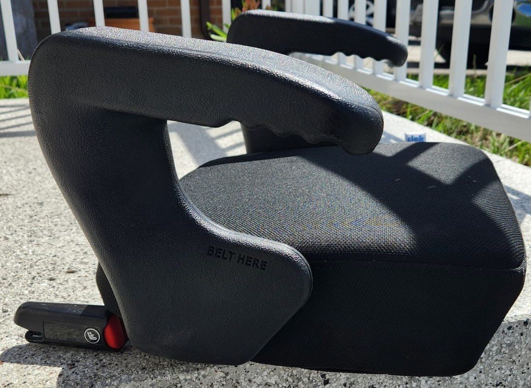 Clek Booster Seat – Black | EUC | Toronto - photo 2