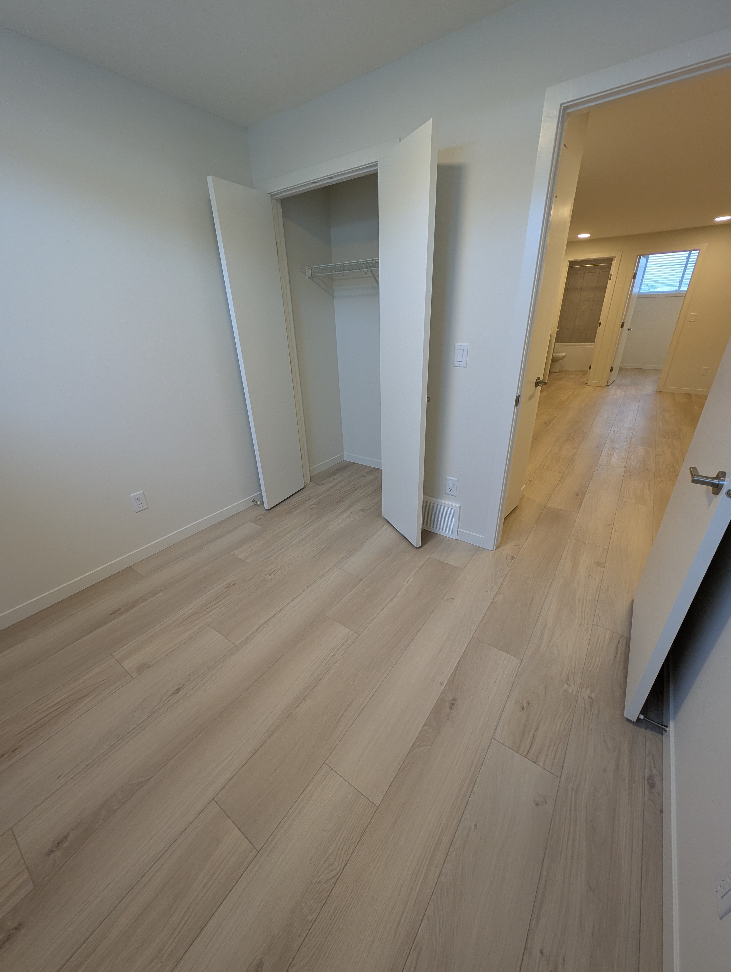 Brand New Basement Suite built for Rent in Alces area - photo 5