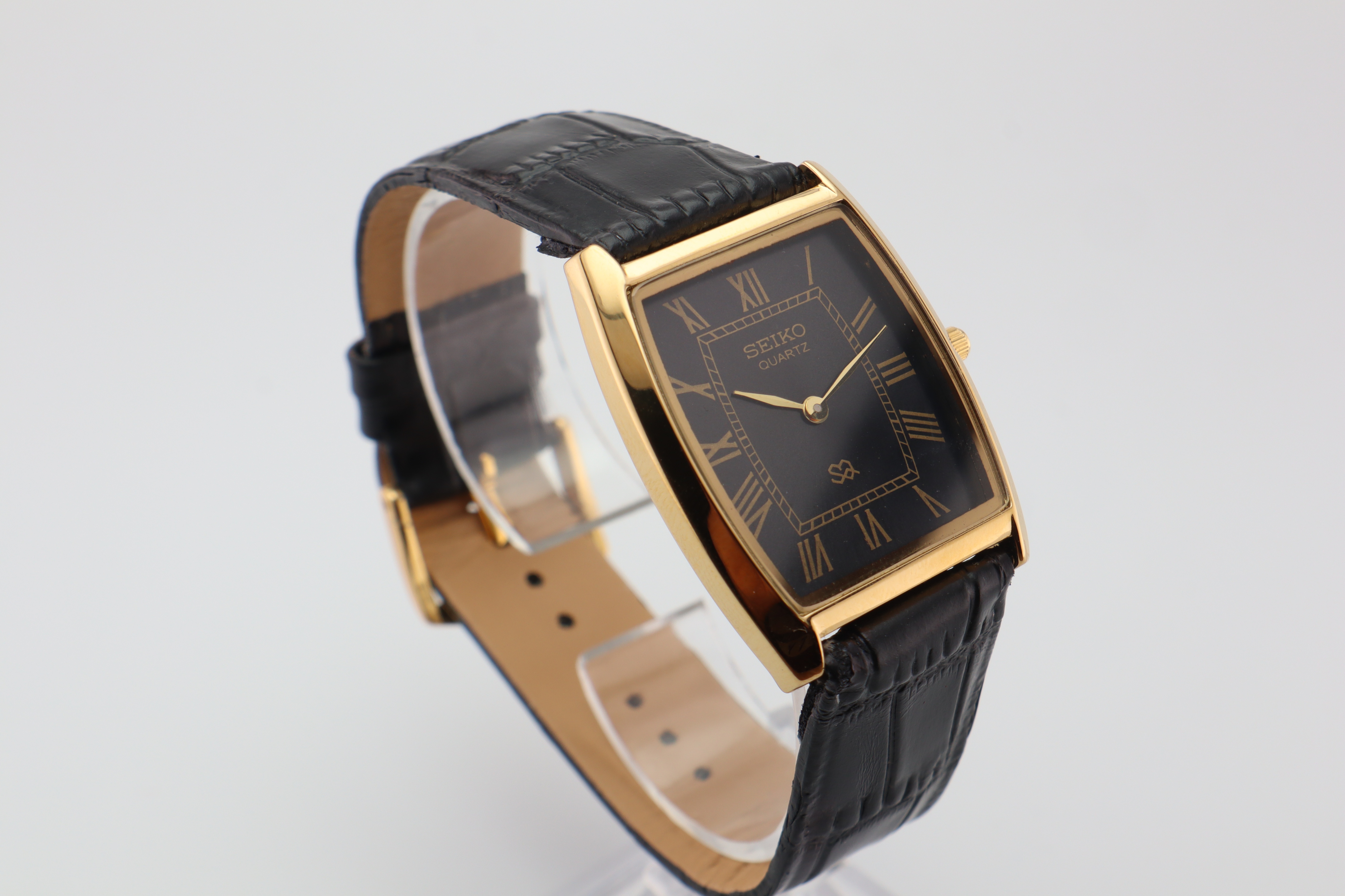 Refurbished Vintage Barrel Tank Men’s Watch