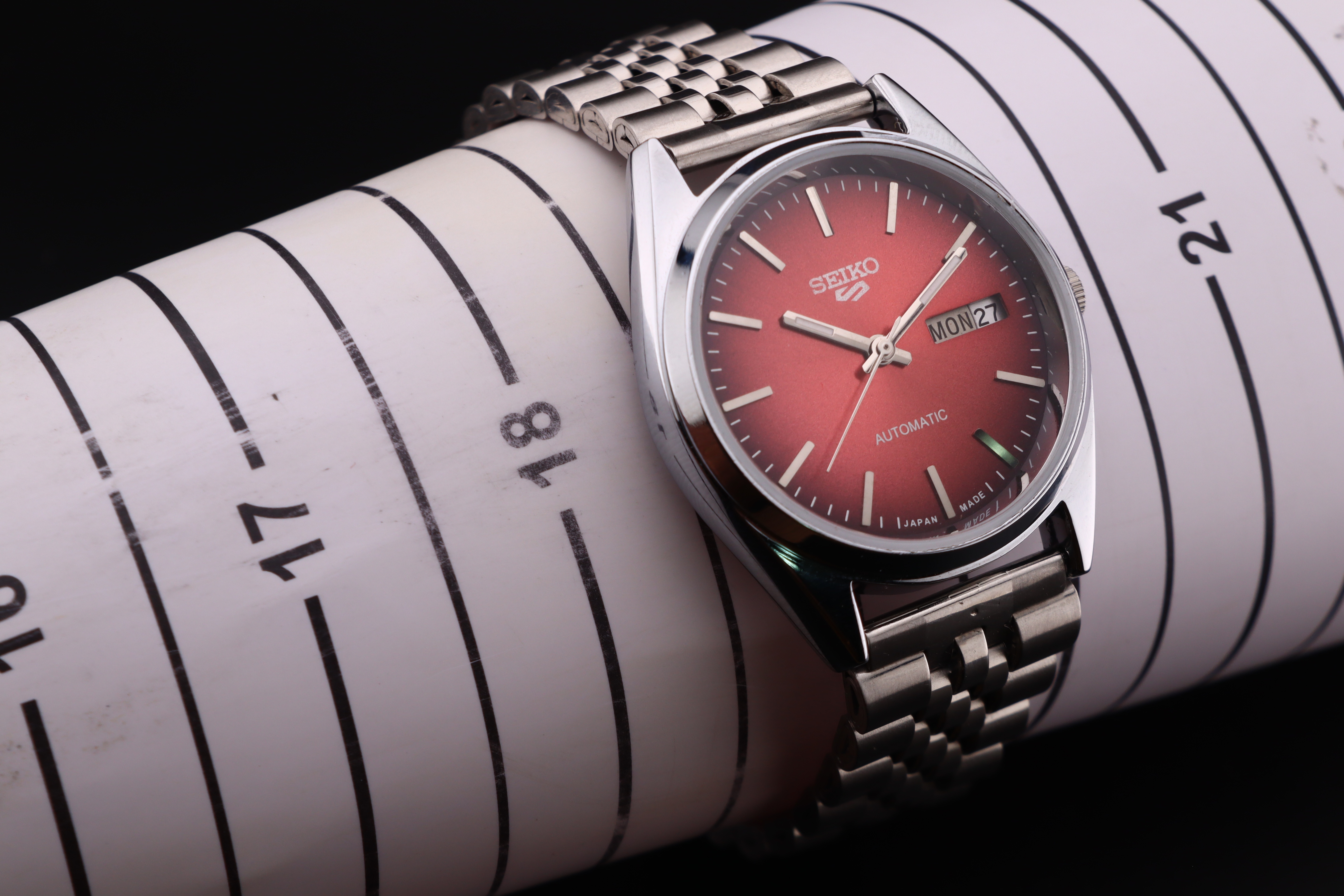 Vintage Seiko 5 Automatic 6309A Men's  Watch D&D- Japan Made - photo 5