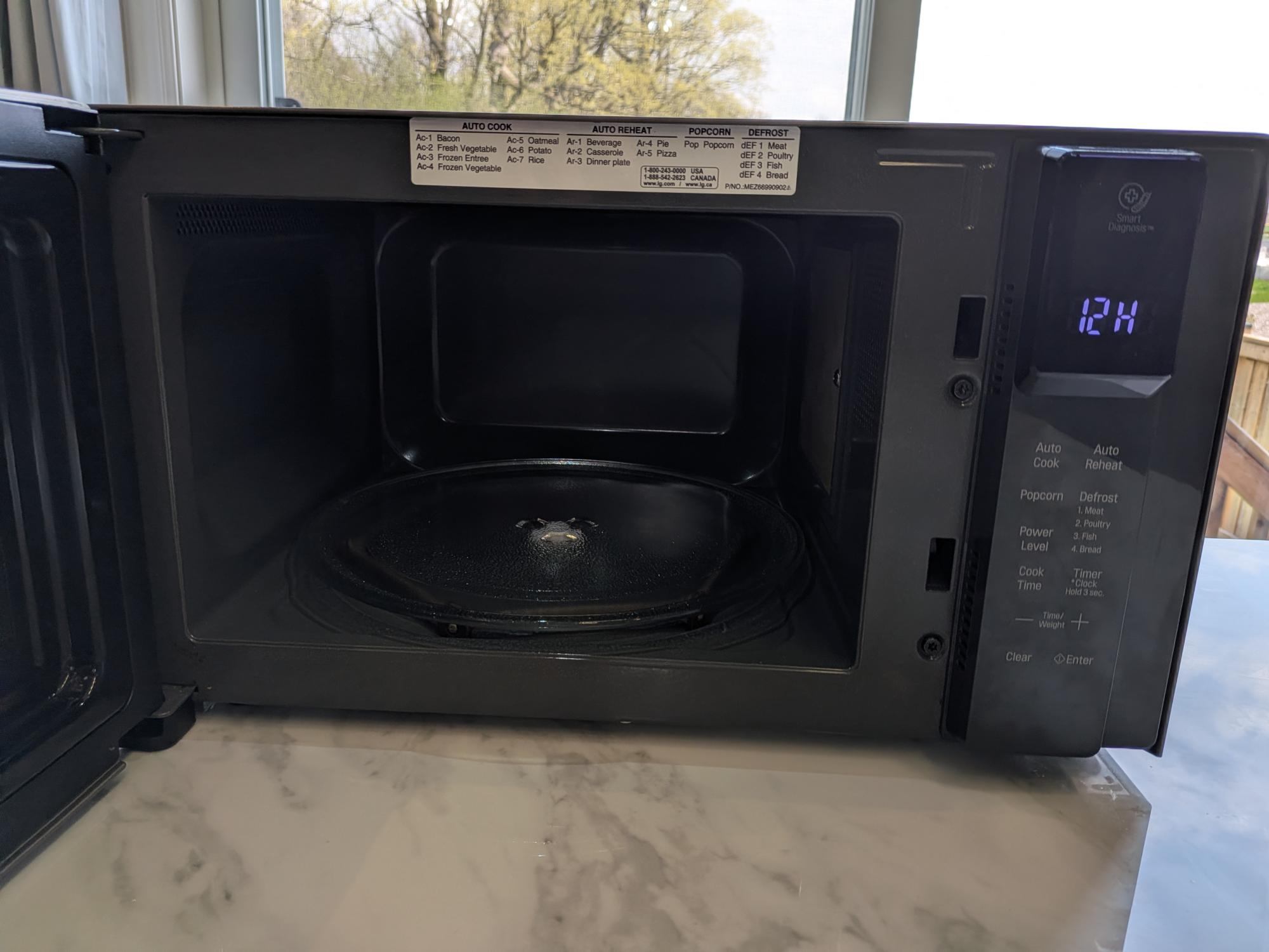 LG Stainless Steel Microwave Oven - photo 4