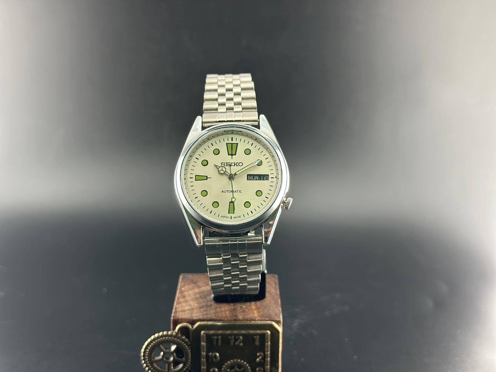 Vintage Seiko 5 Automatic 6309A Men's  Watch D&D- Japan Made - photo 2