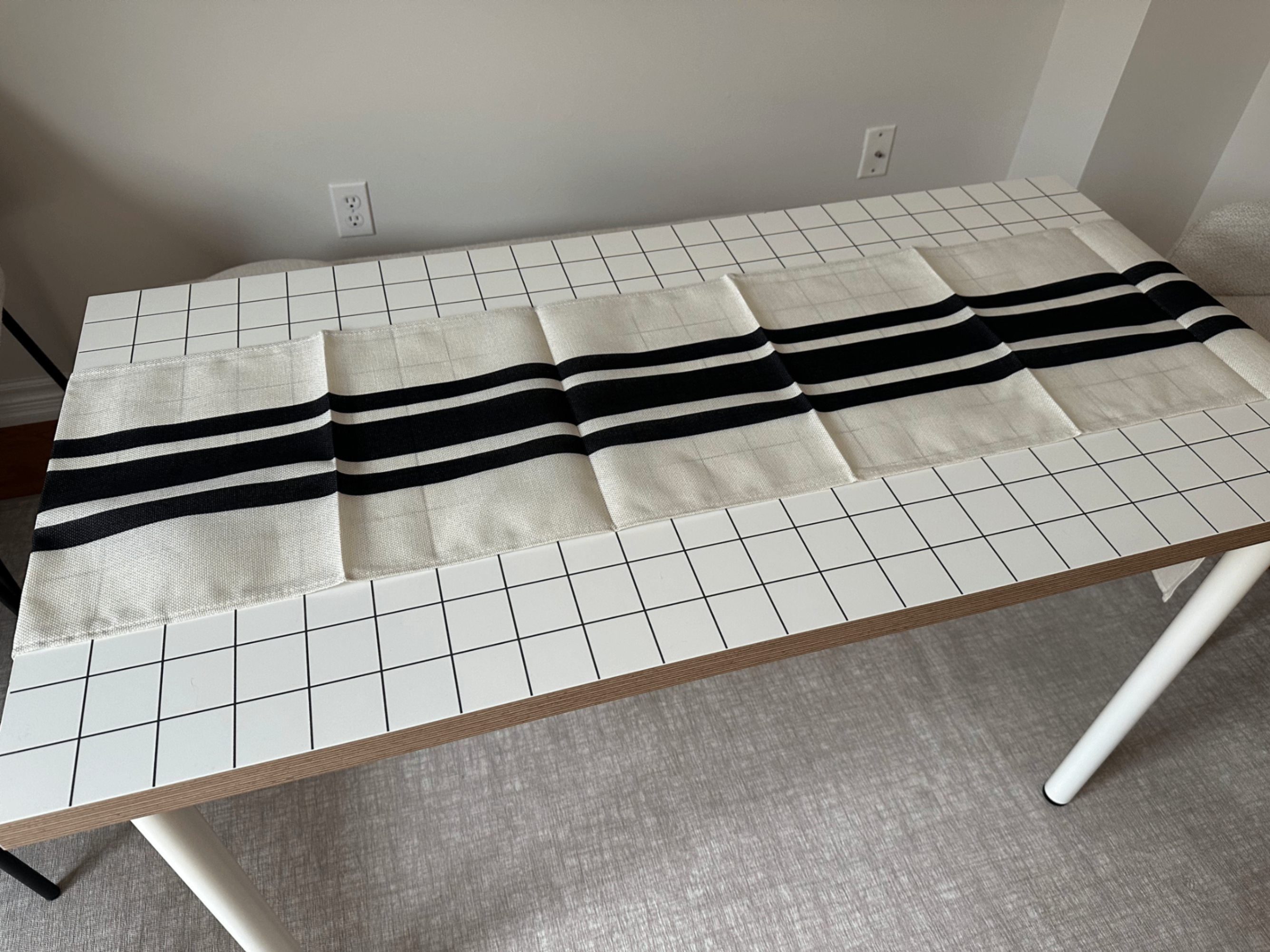 Table cloth