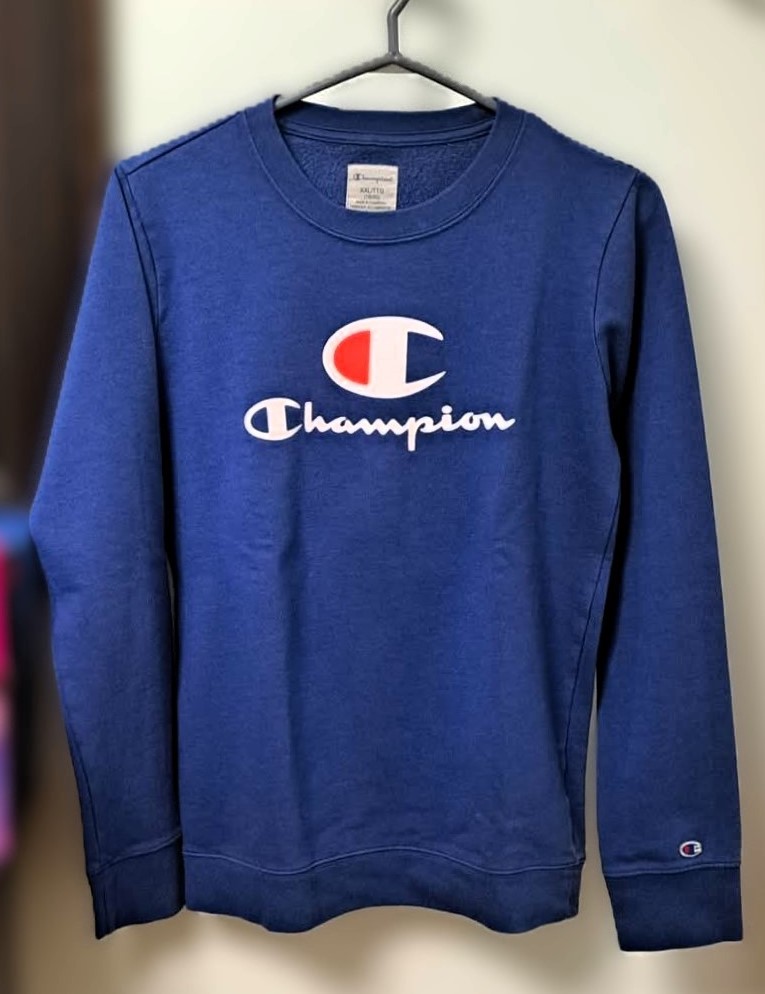 Champion Unisex Royal Blue Crewneck Sweatshirt Like New