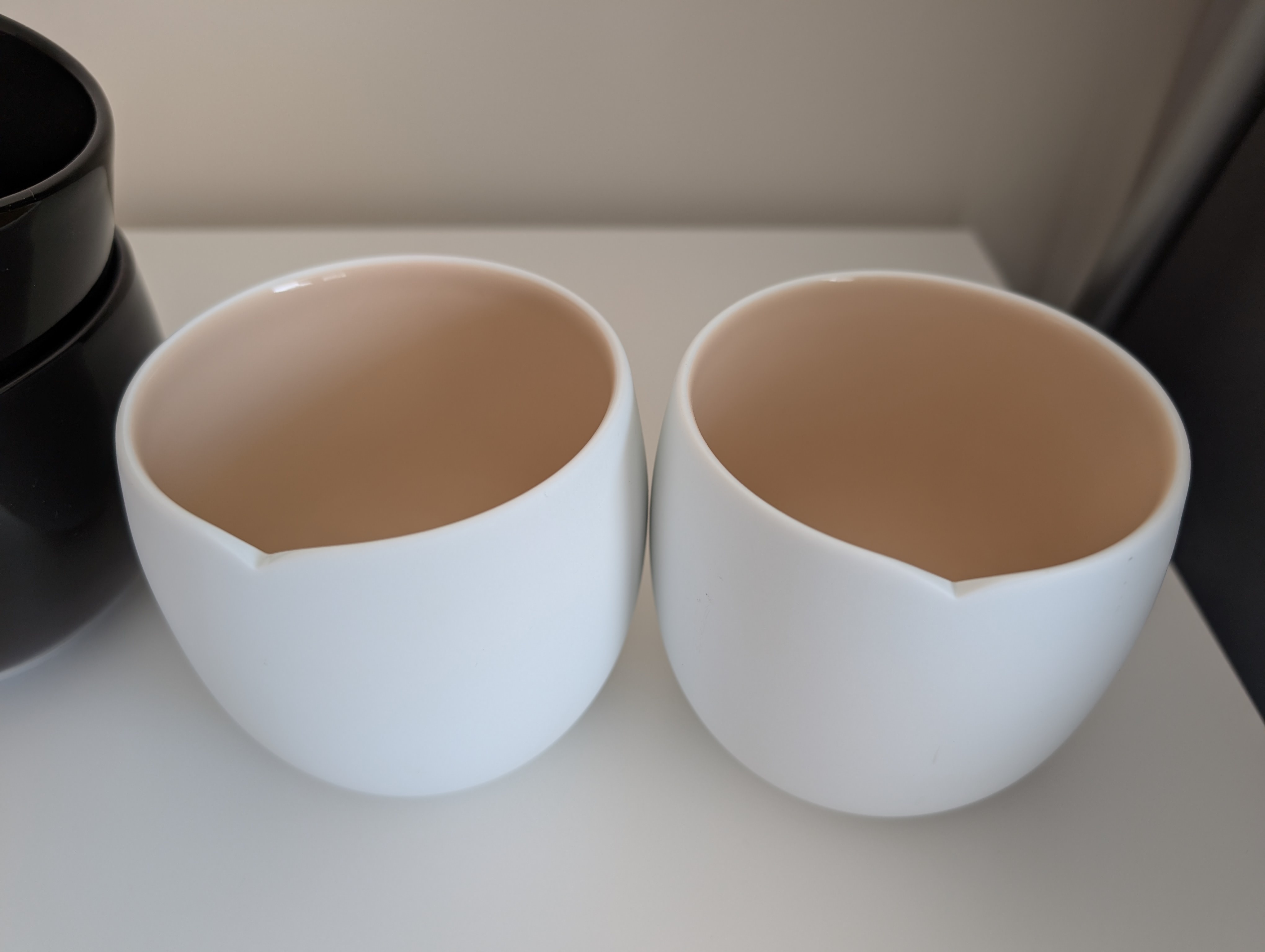 BRAND NEW Nespresso x India Mahdavi White Origin Cups (Set of 2) - photo 3