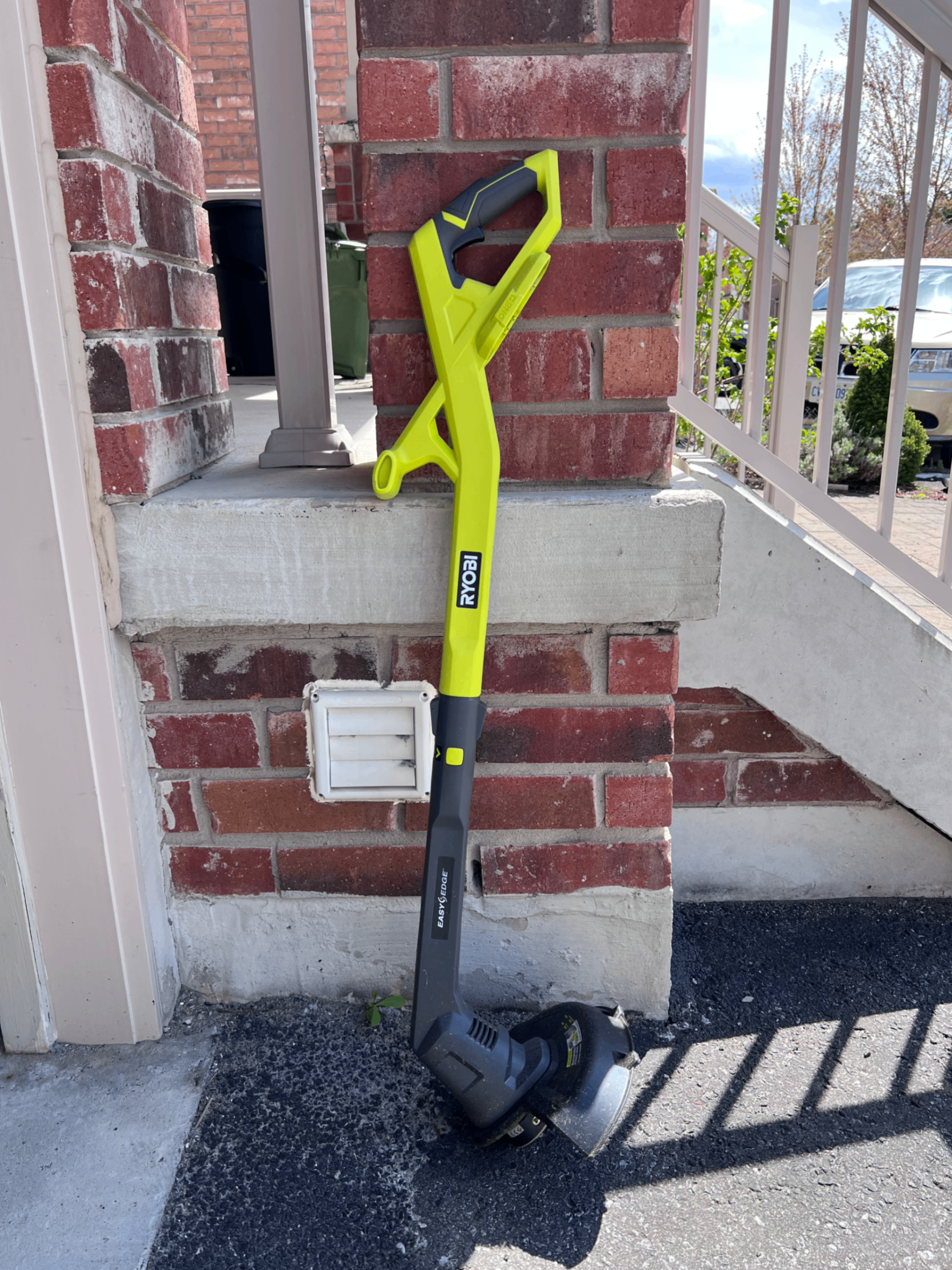 RYOBI ONE+ 18V 10" Cordless String Trimmer & Edger (Tool Only) - photo 2