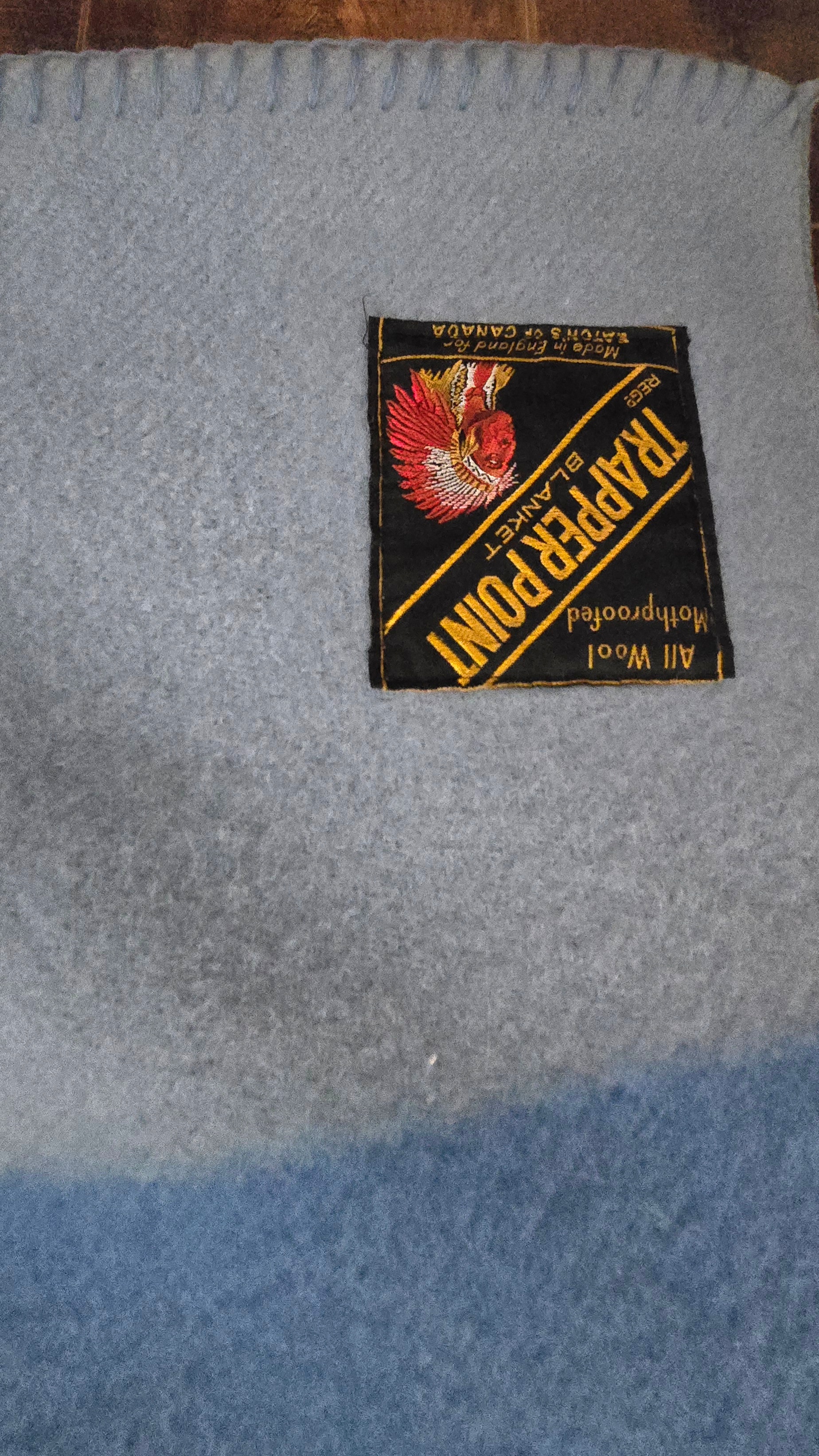 VINTAGE EATON'S 4 POINT 100% WOOL TRAPPER BLANKET BLUE on BLUE - photo 3