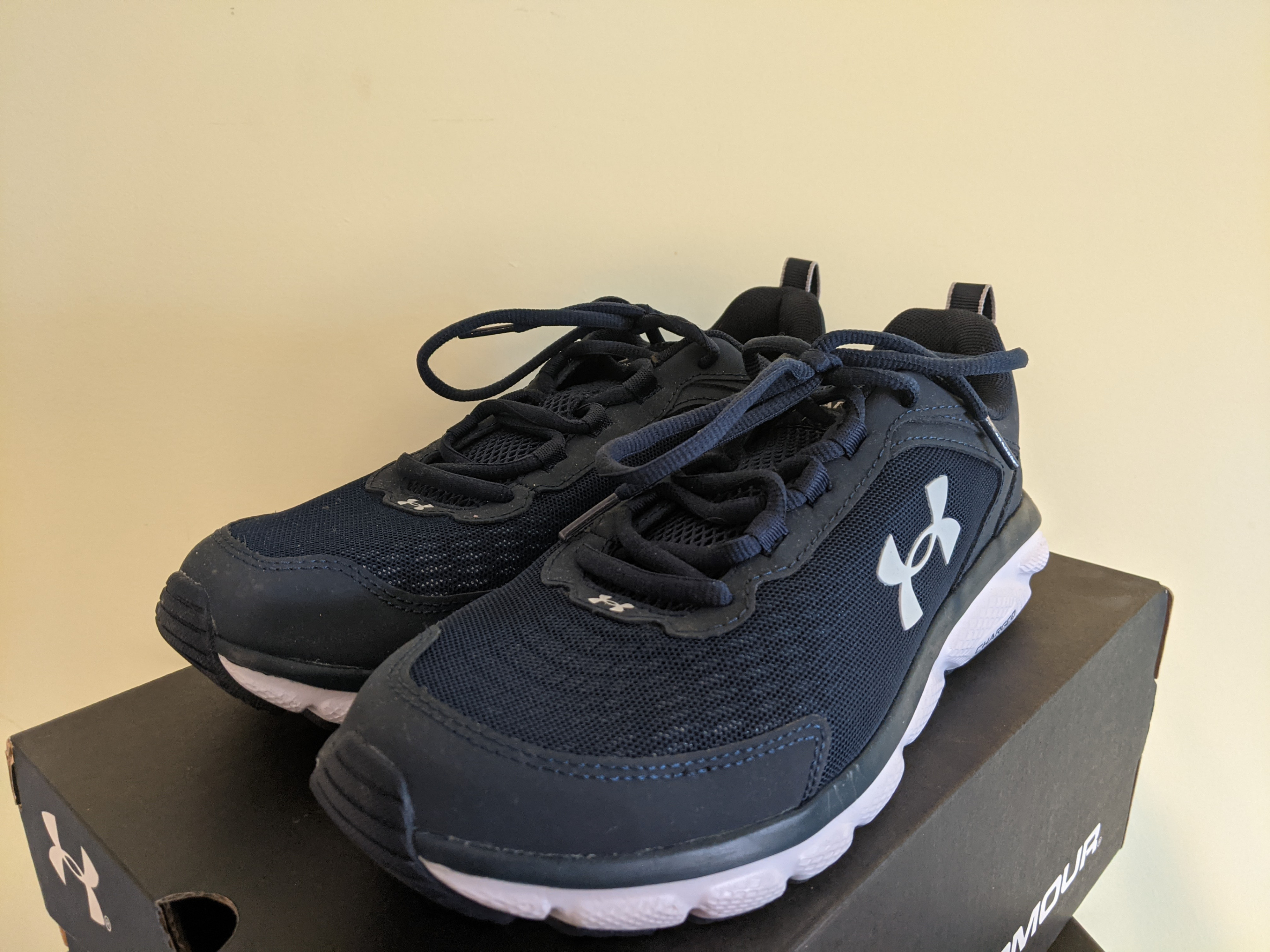 Men's Under Armour Charged Assert 9 Size 9.5 - photo 2