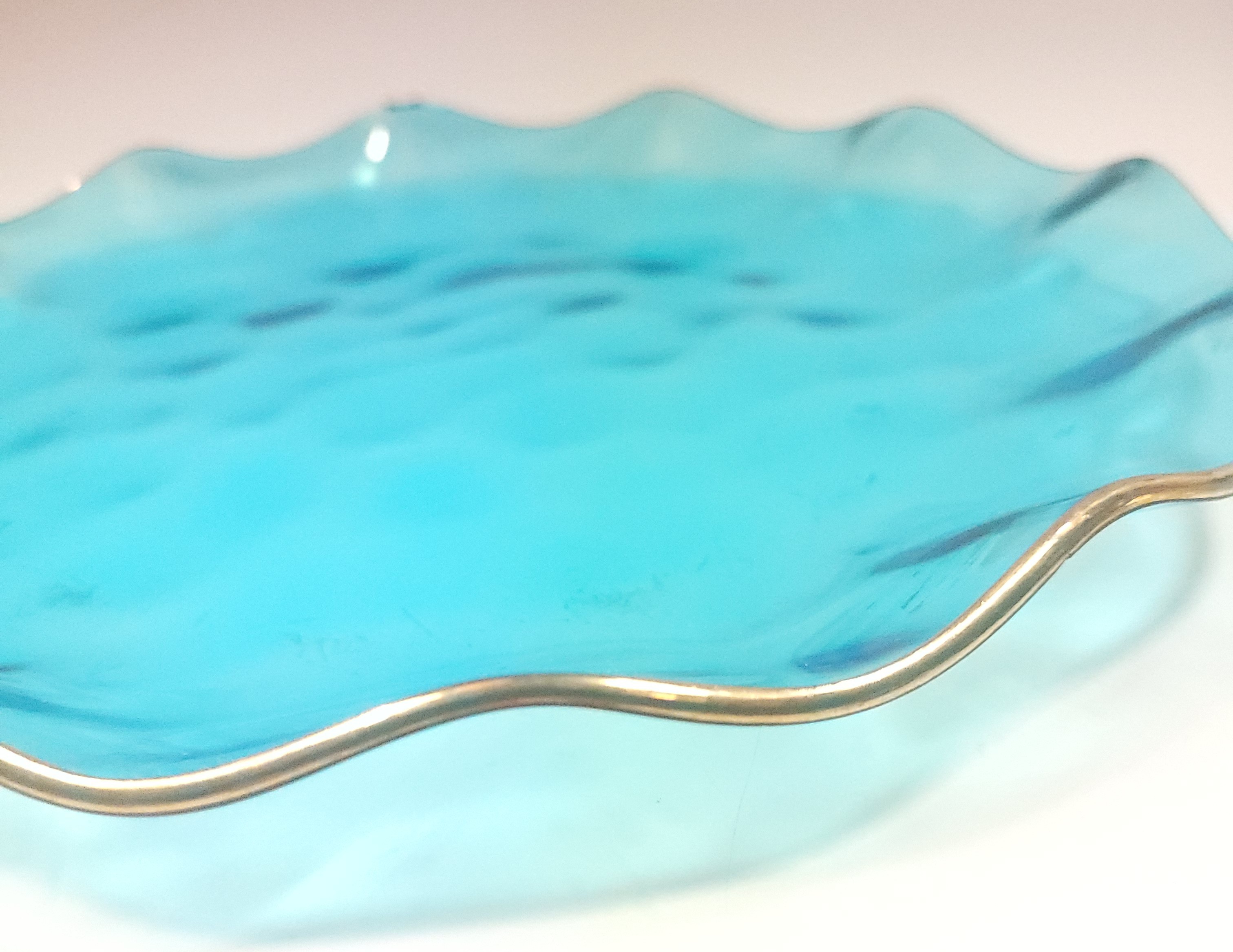 1958 Italian Art Glass Plate Aqua Blue Gold Leaf Ruffled Edge - photo 5