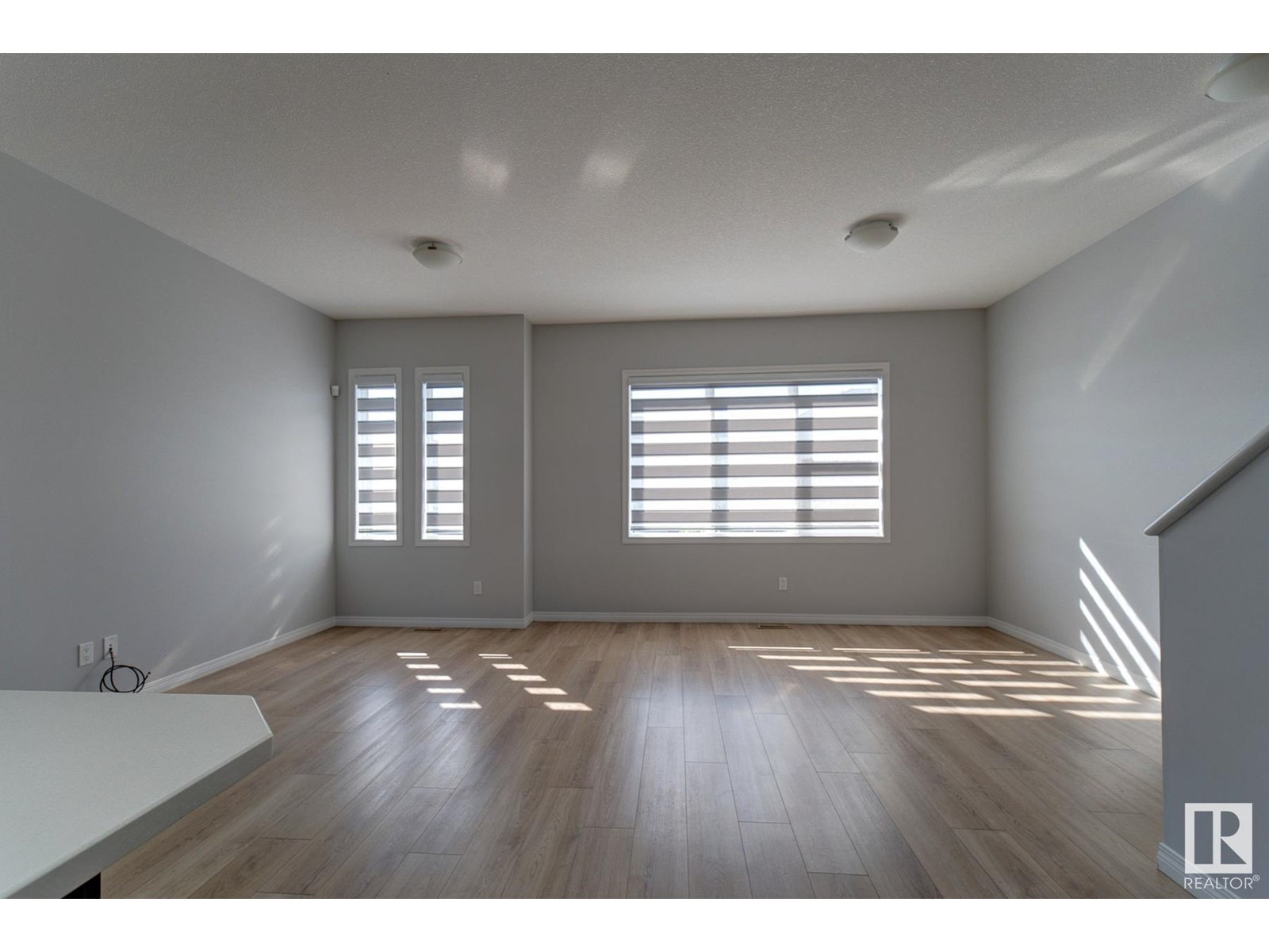★⛪★ House for Rent – 3 Bed, 2.5Bath, Attached Garage – $2275 ★⛪★ - photo 5