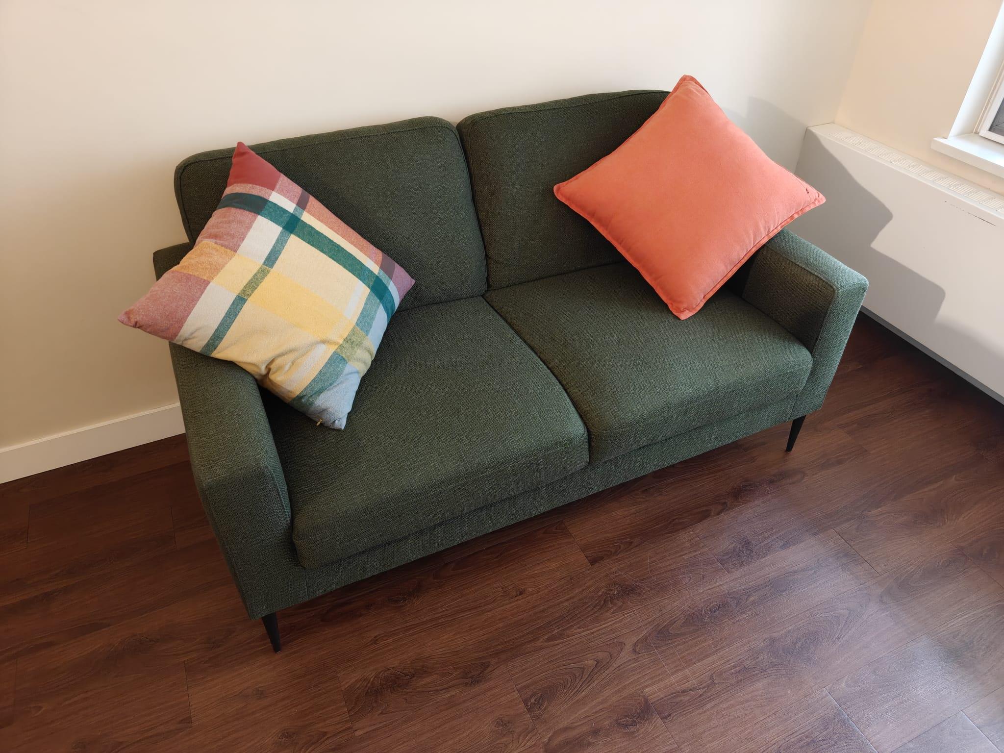 STRUCTUBE TERESA loveseat